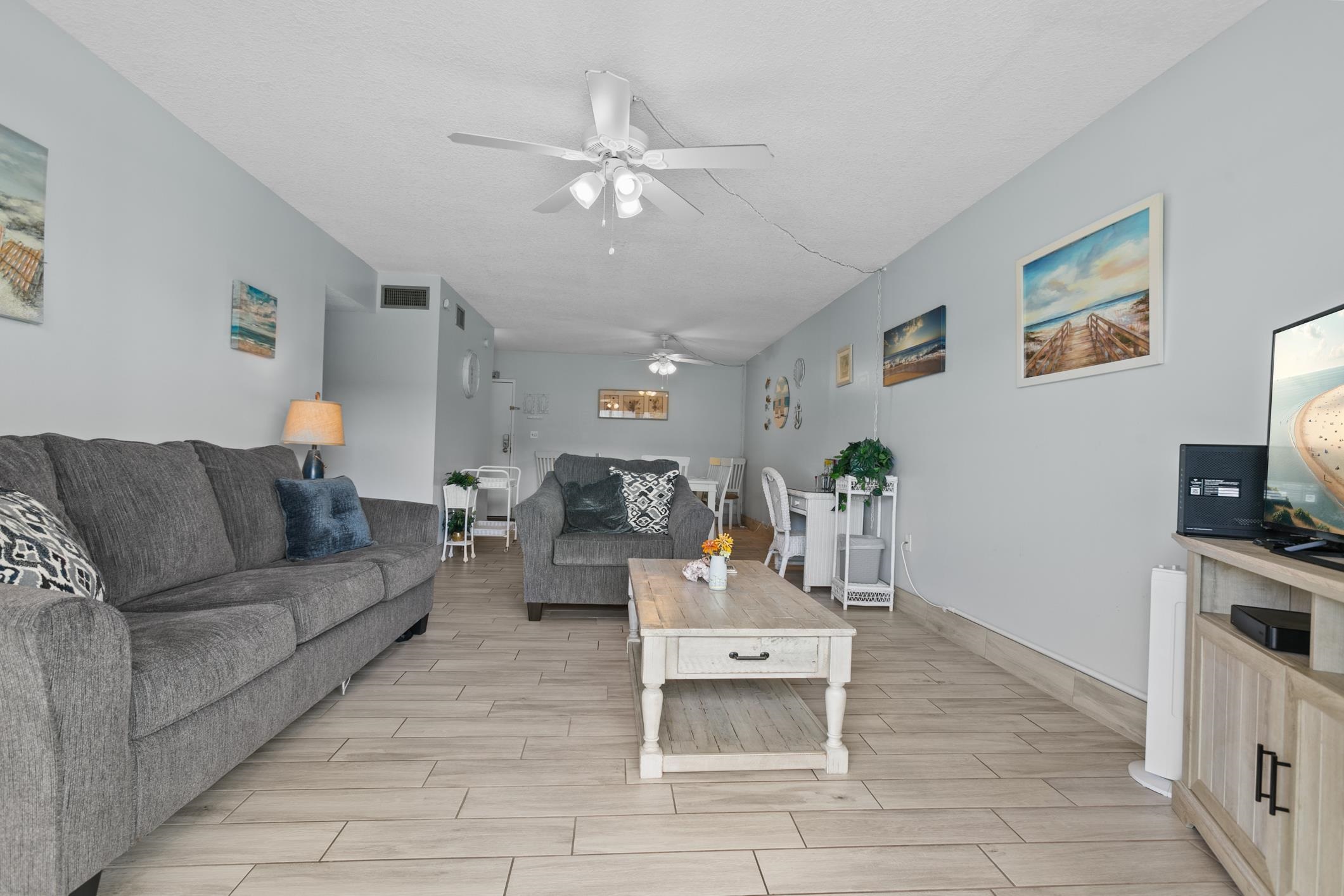 Image 17 of 67 For 7870 A1a S # 206  206
