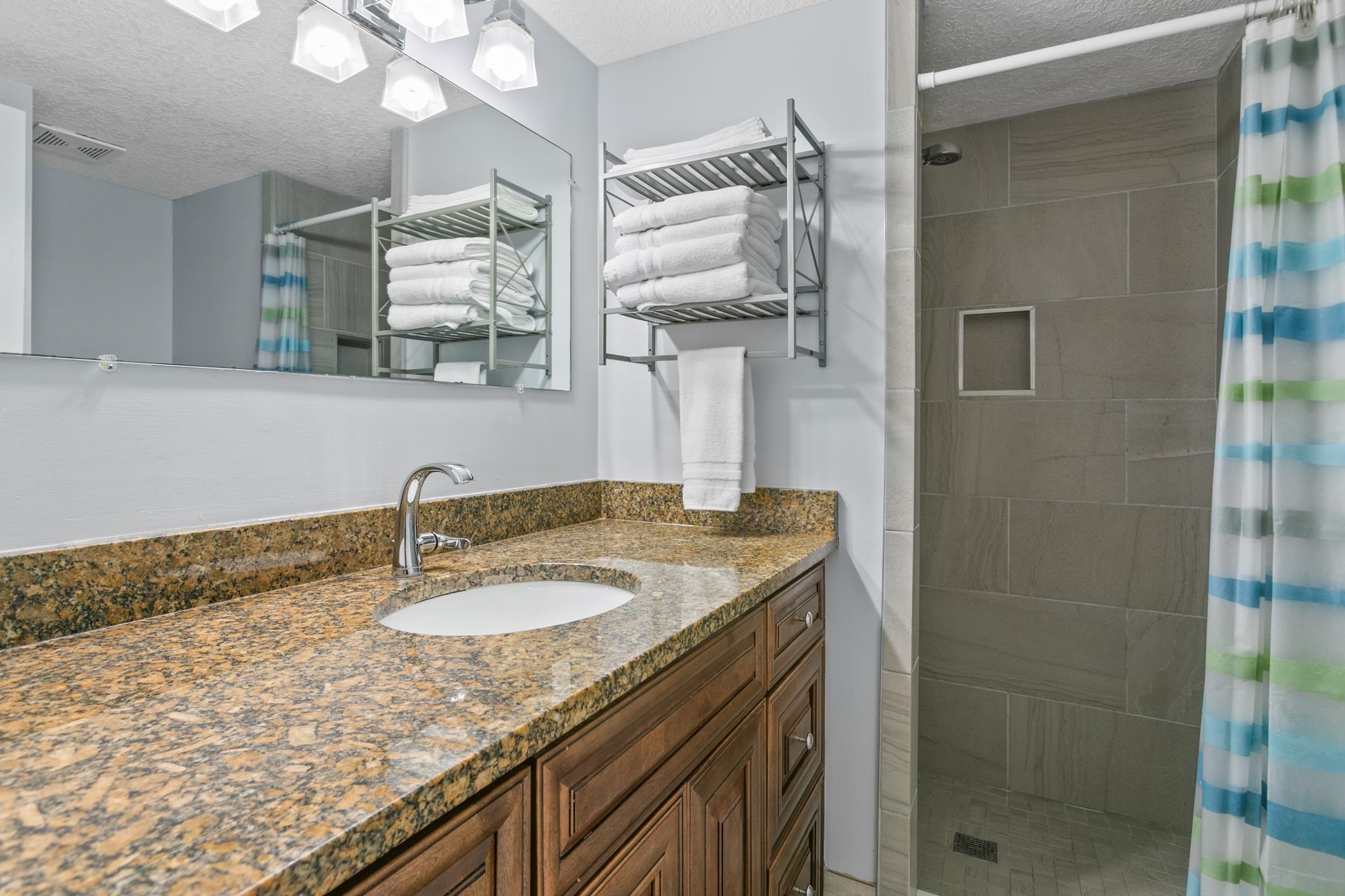 Image 38 of 67 For 7870 A1a S # 206  206