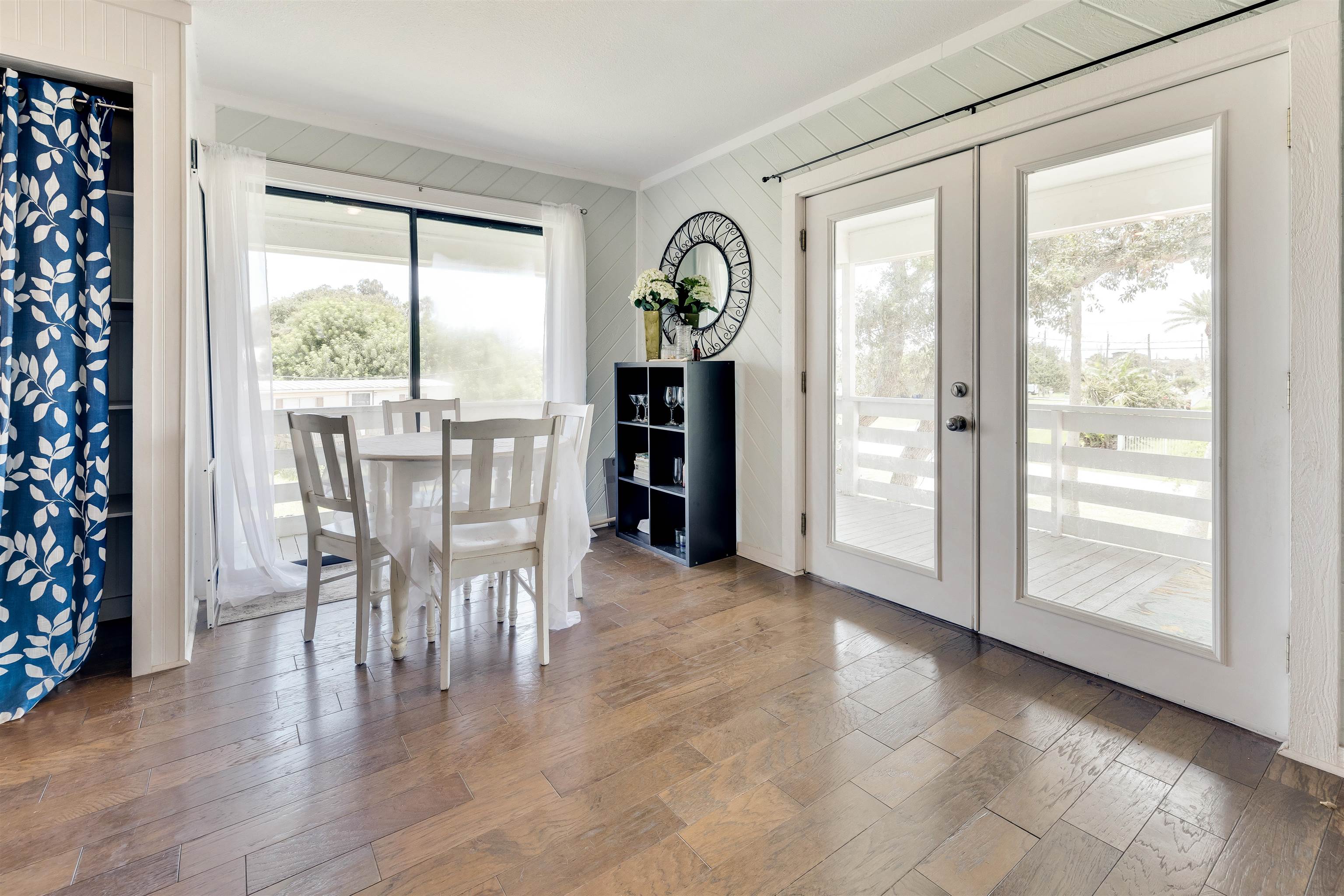 Image 20 of 44 For 280 Majorca Rd