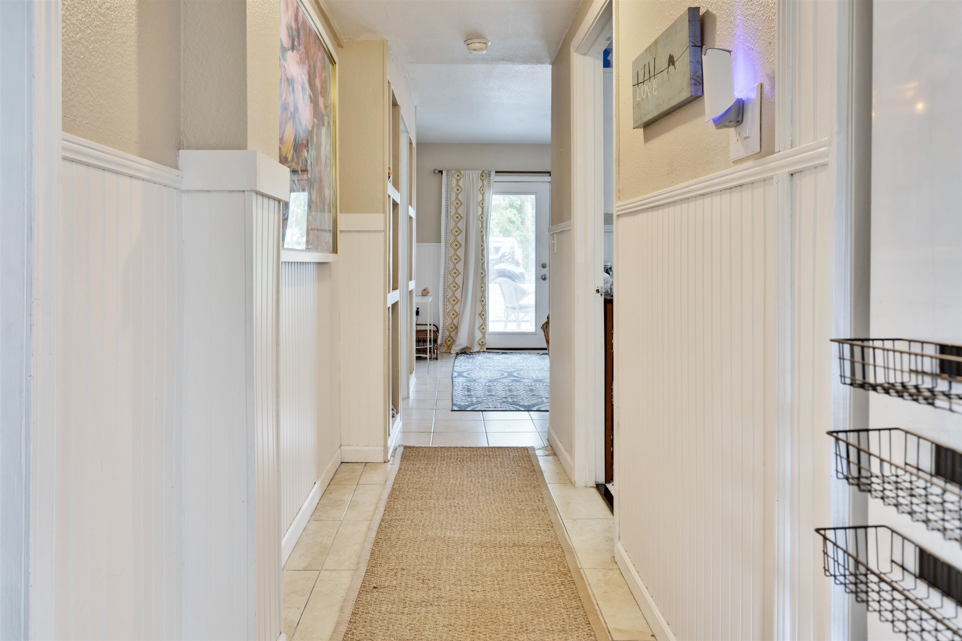 Image 9 of 44 For 280 Majorca Rd