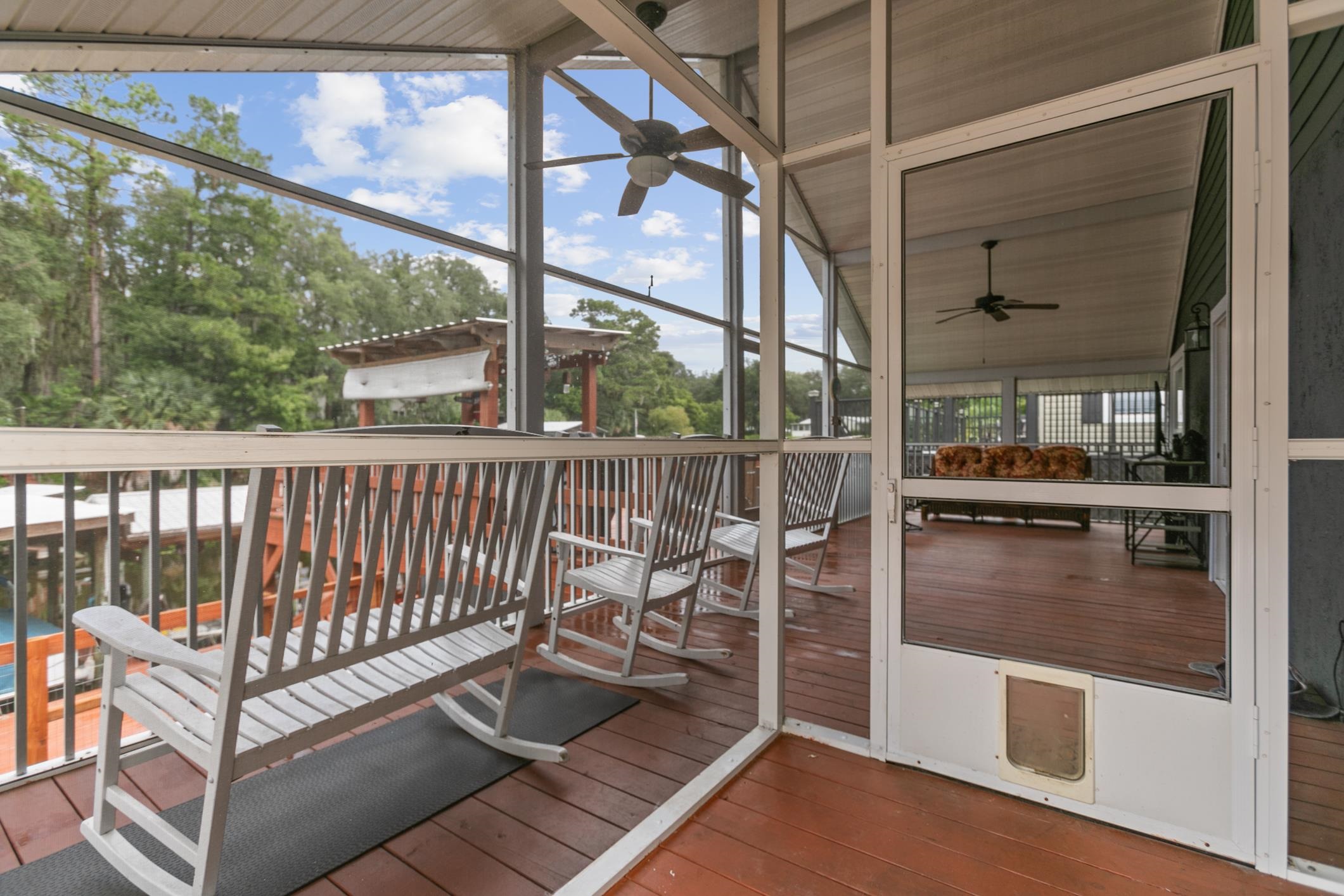 Image 21 of 55 For 291 Maxwell Dr