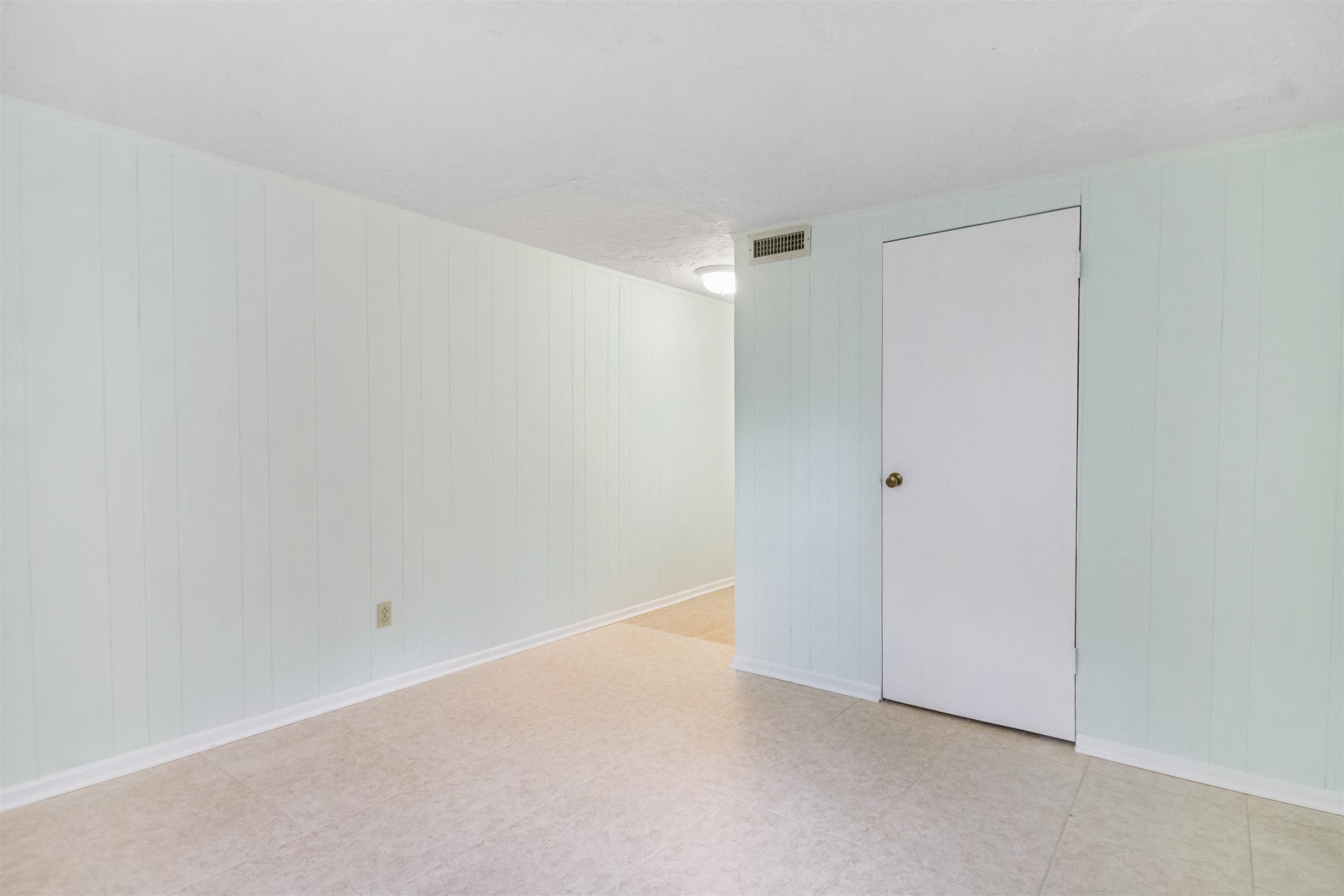 Image 11 of 21 For 100 Spring St