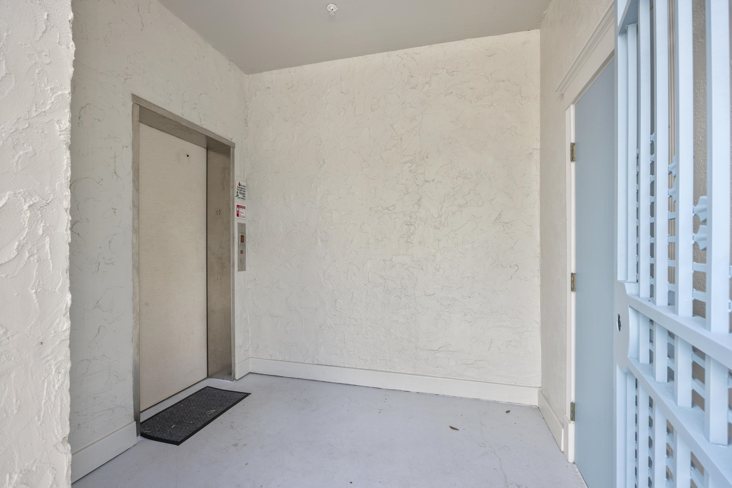 Image 73 of 90 For 92 Washington St