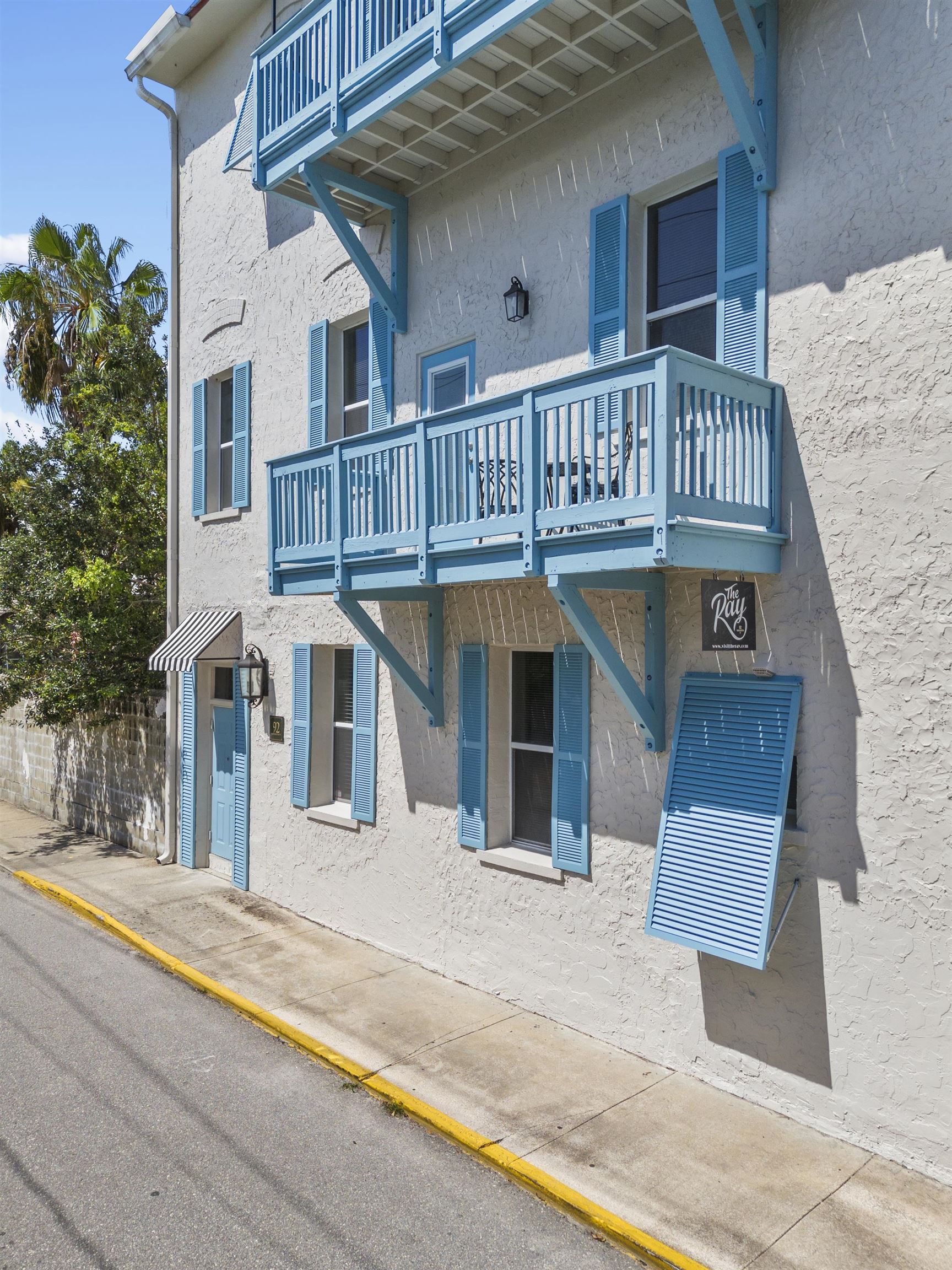 Image 87 of 90 For 92 Washington St