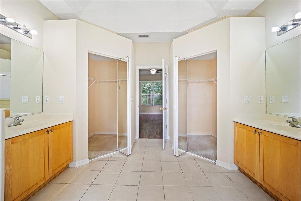 Image 14 of 44 For 6 Ballenger Ln