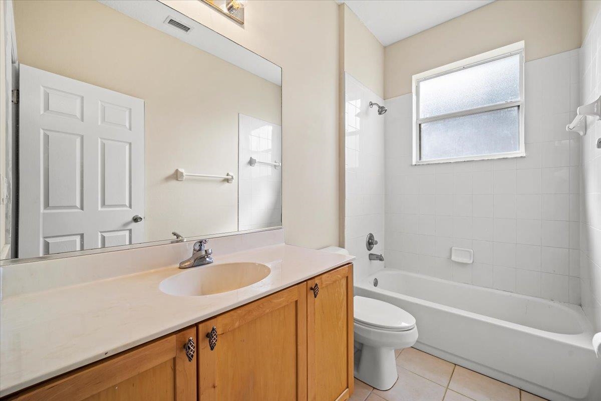 Image 26 of 44 For 6 Ballenger Ln