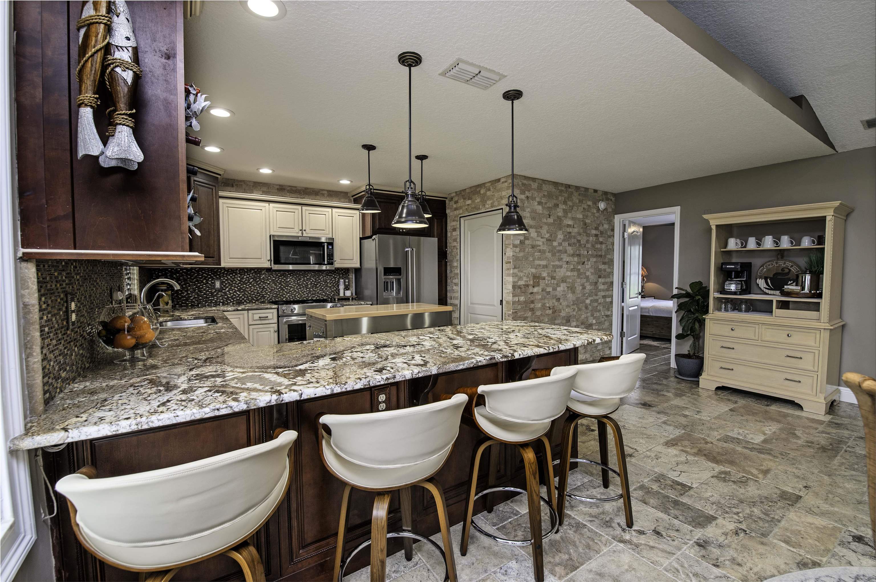Image 20 of 60 For 6331 Salado Rd