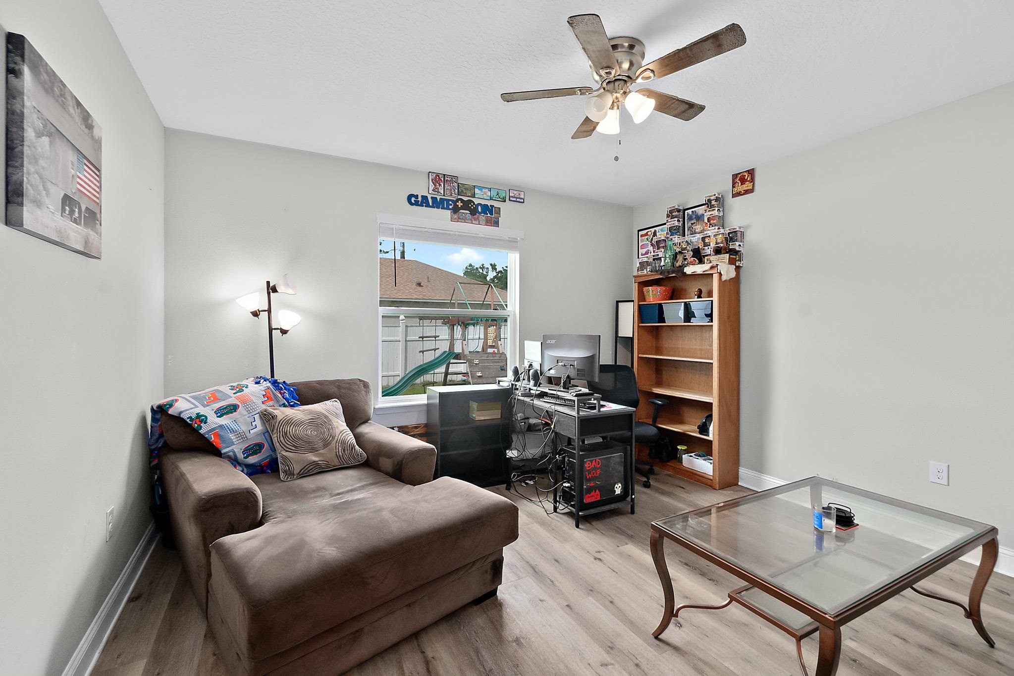 Image 10 of 45 For 28 Lindberg Ln