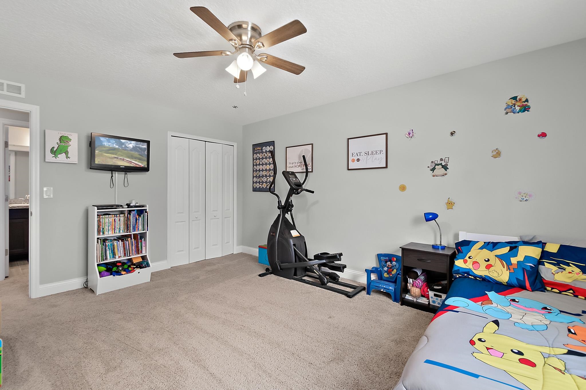 Image 26 of 45 For 28 Lindberg Ln