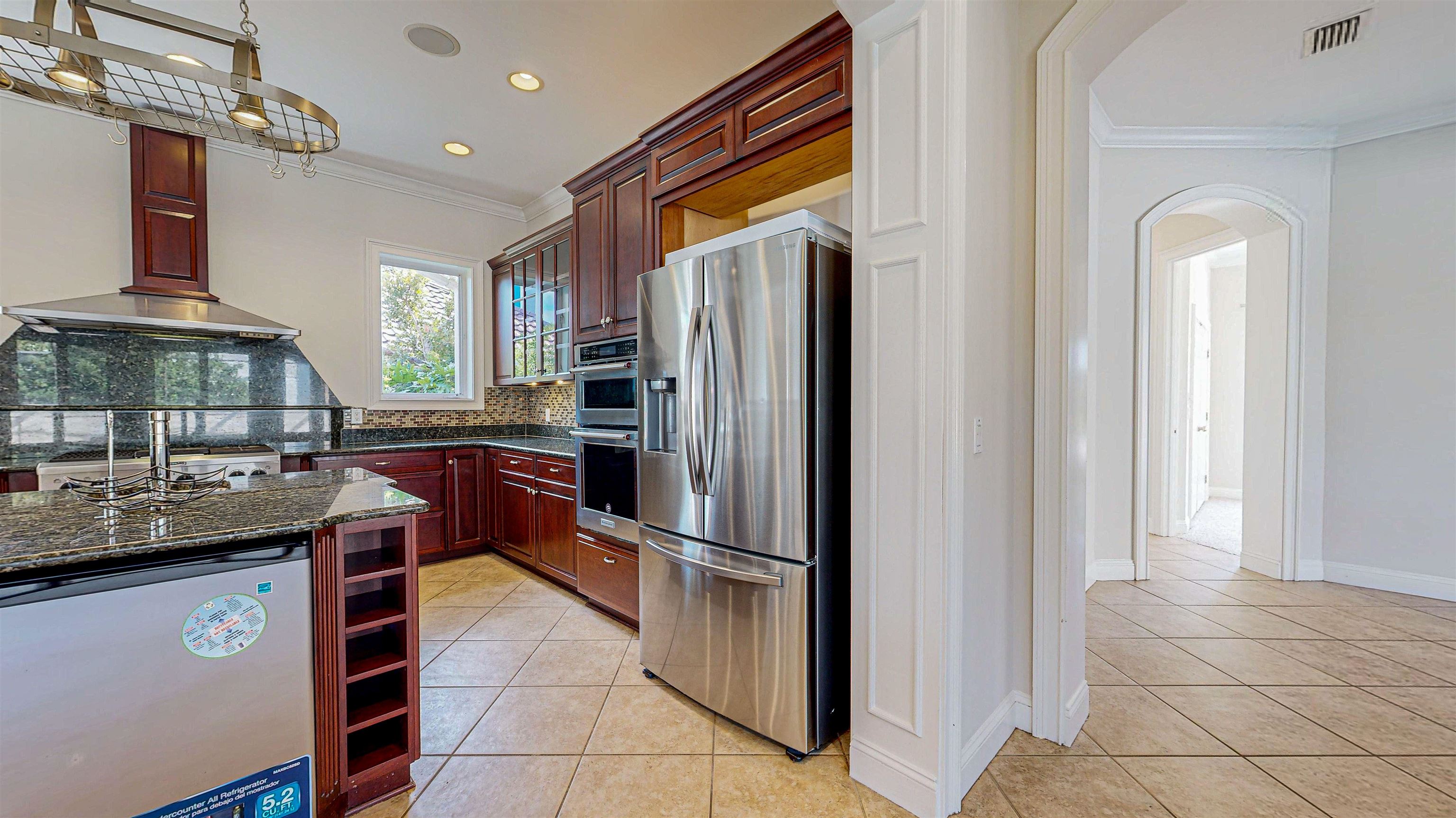 Image 16 of 51 For 308 Marsh Point Cir