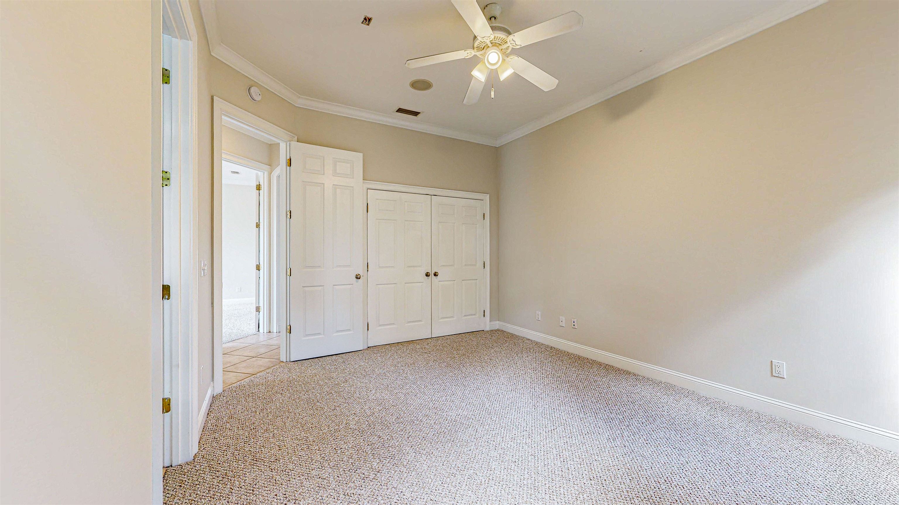 Image 39 of 51 For 308 Marsh Point Cir