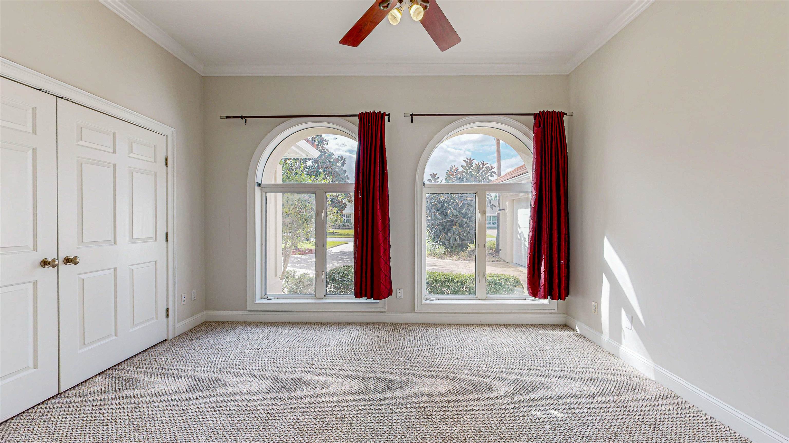 Image 44 of 51 For 308 Marsh Point Cir