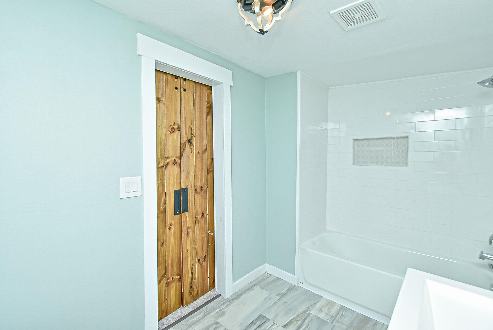 Image 24 of 39 For 108 Spec Ln  