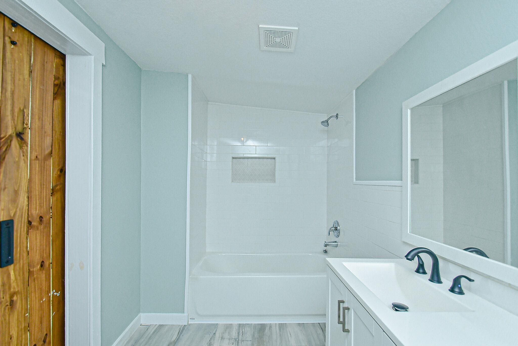Image 25 of 39 For 108 Spec Ln  