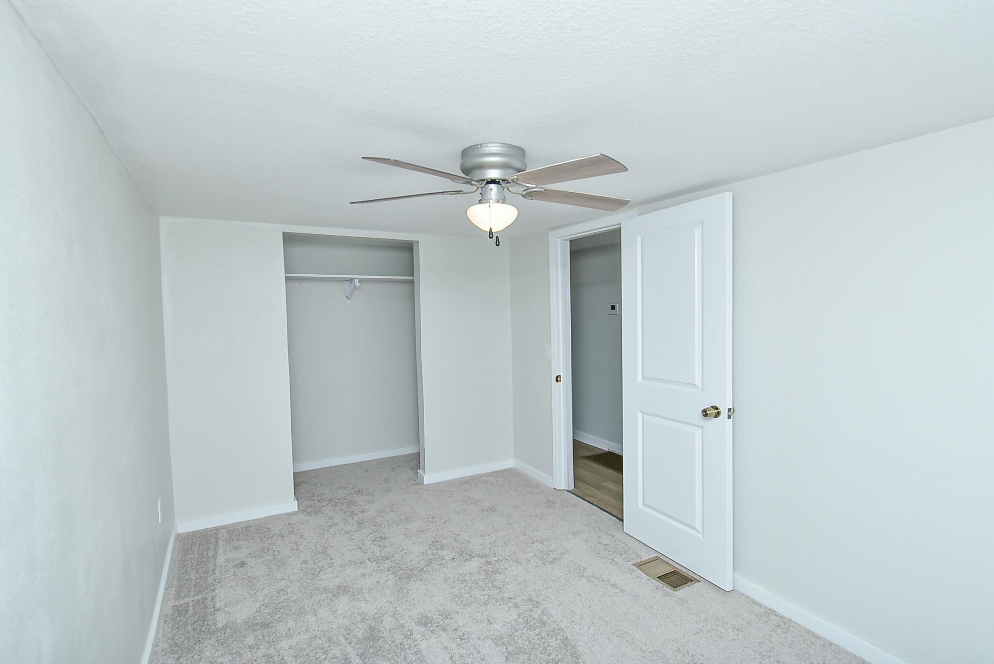 Image 29 of 39 For 108 Spec Ln  