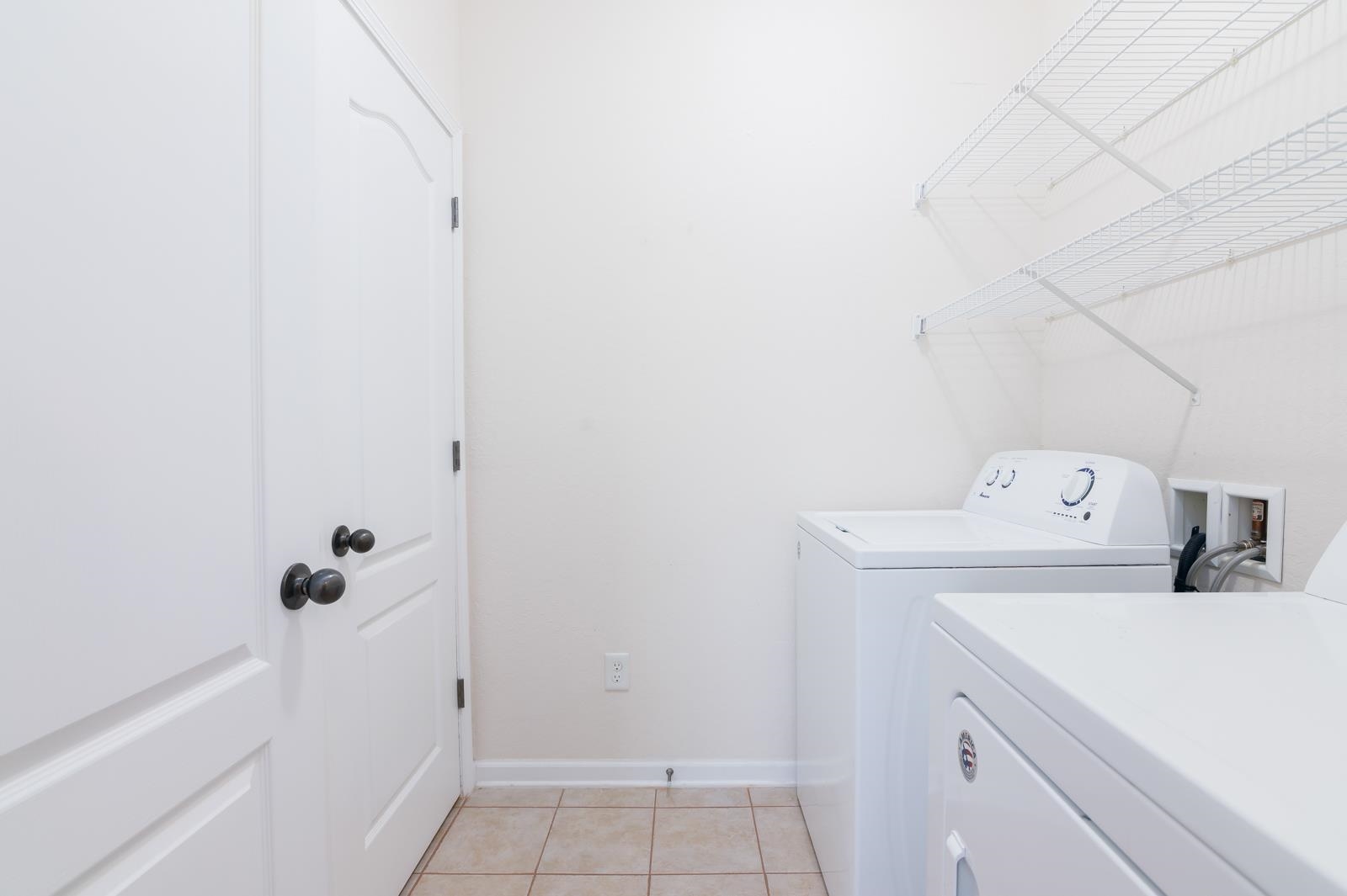 Image 24 of 37 For 225 Bayberry Cir  508
