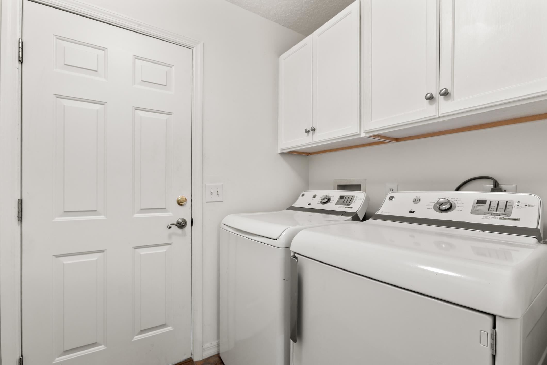 Image 49 of 63 For 541 Peninsula Court