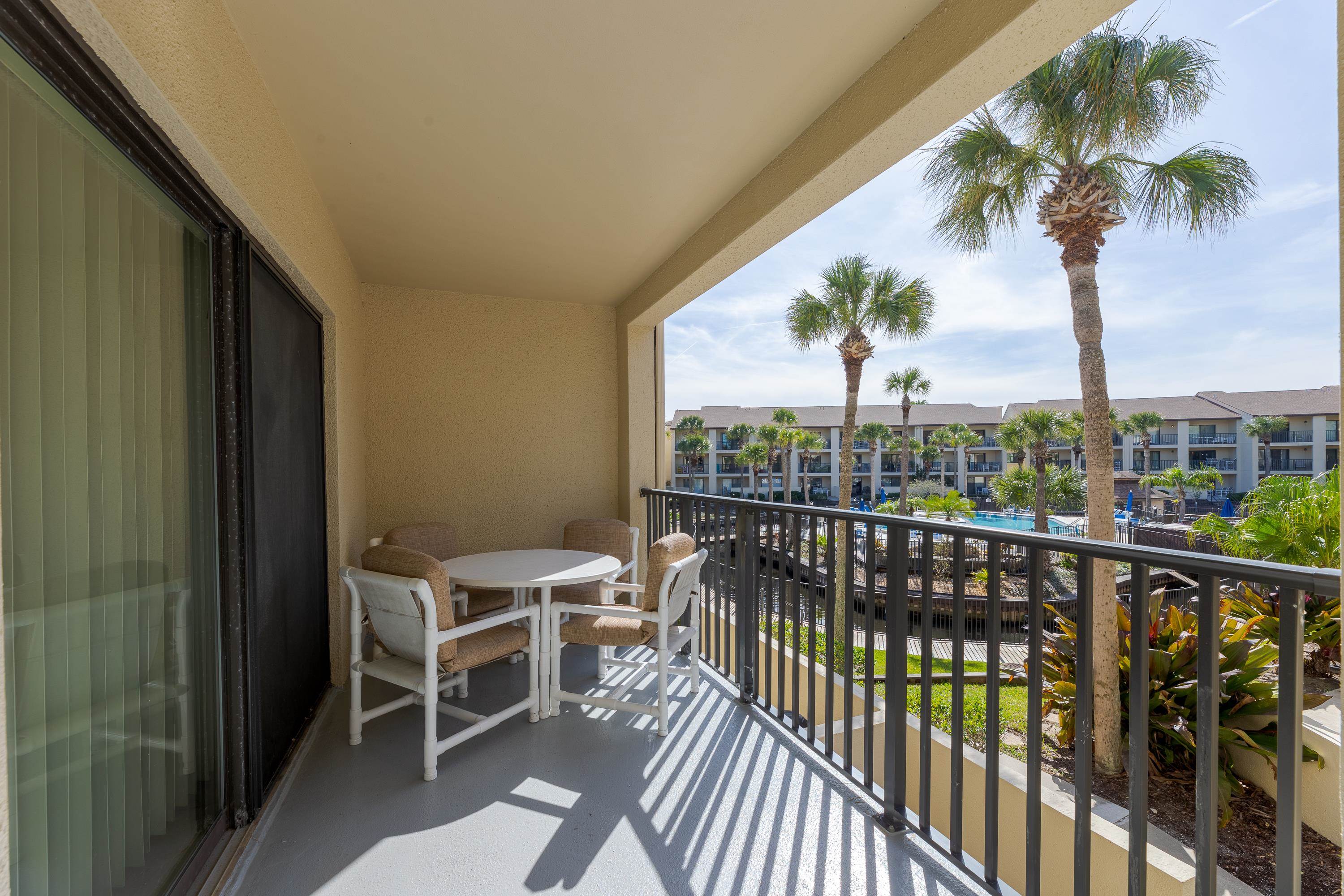 Image 19 of 38 For 850 A1a Beach Blvd  74