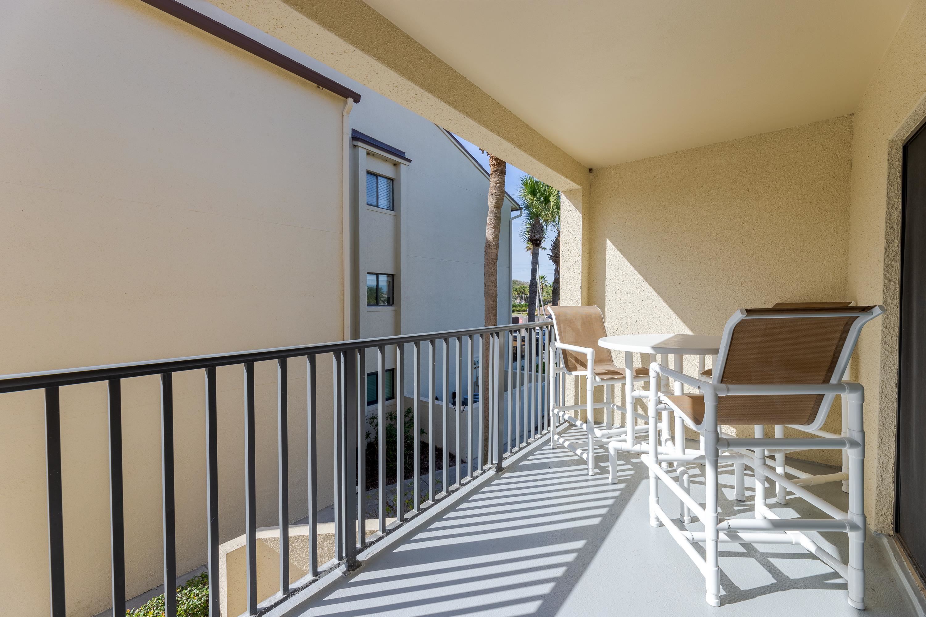 Image 21 of 38 For 850 A1a Beach Blvd  74