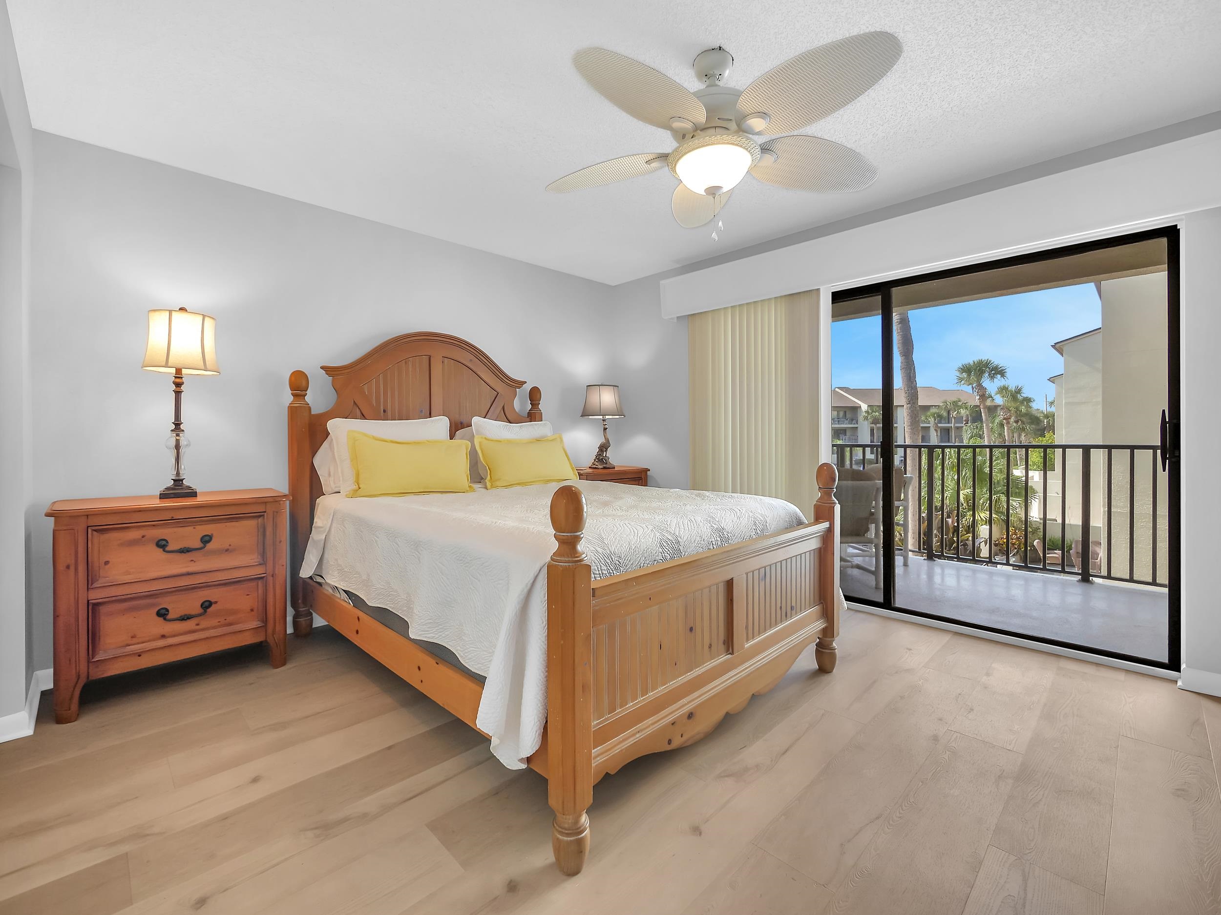 Image 9 of 38 For 850 A1a Beach Blvd  74