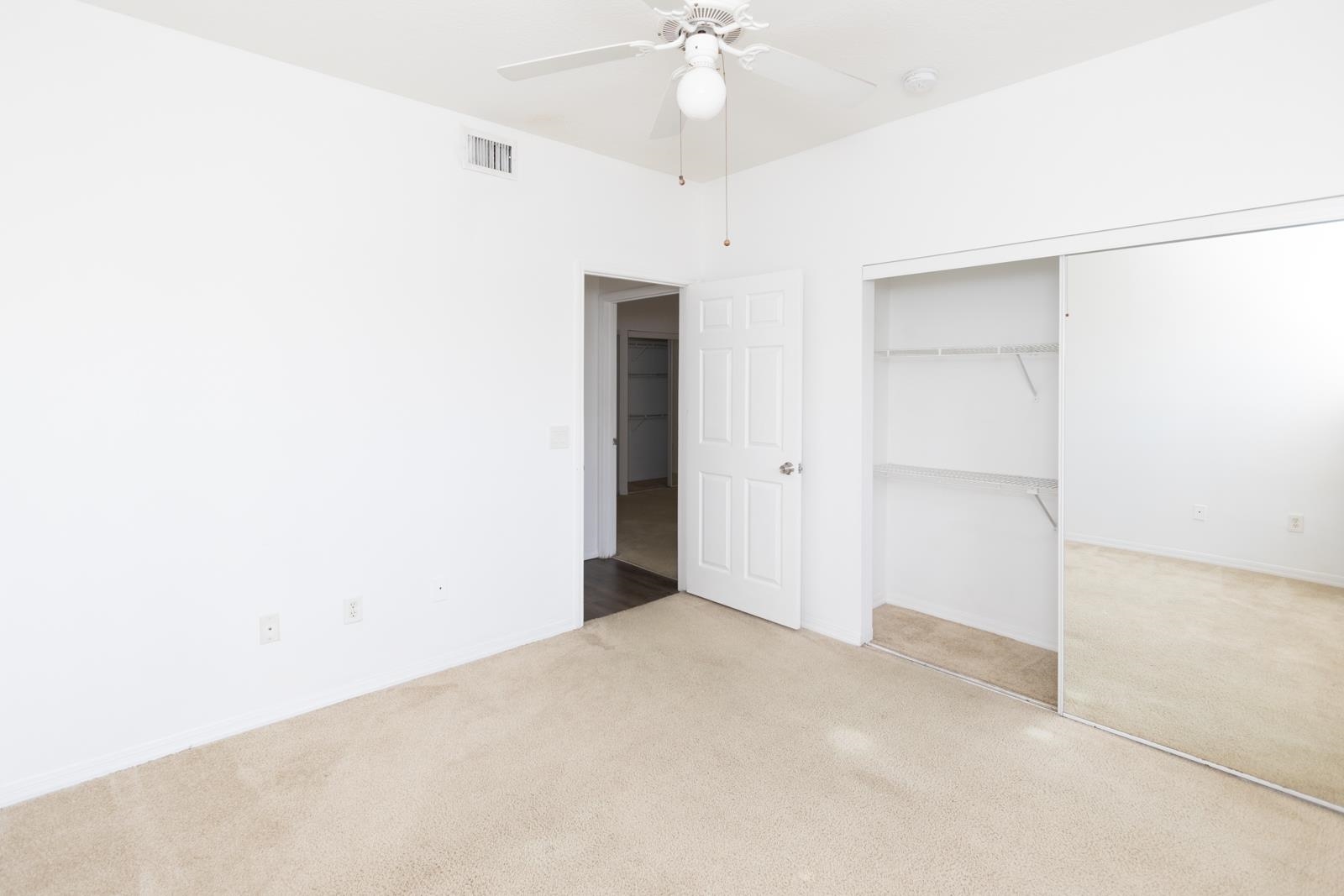 Image 10 of 33 For 11107 Harbour Vista Cir
