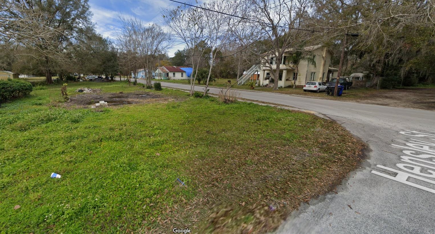 Image 3 of 7 For 715 Hensley St