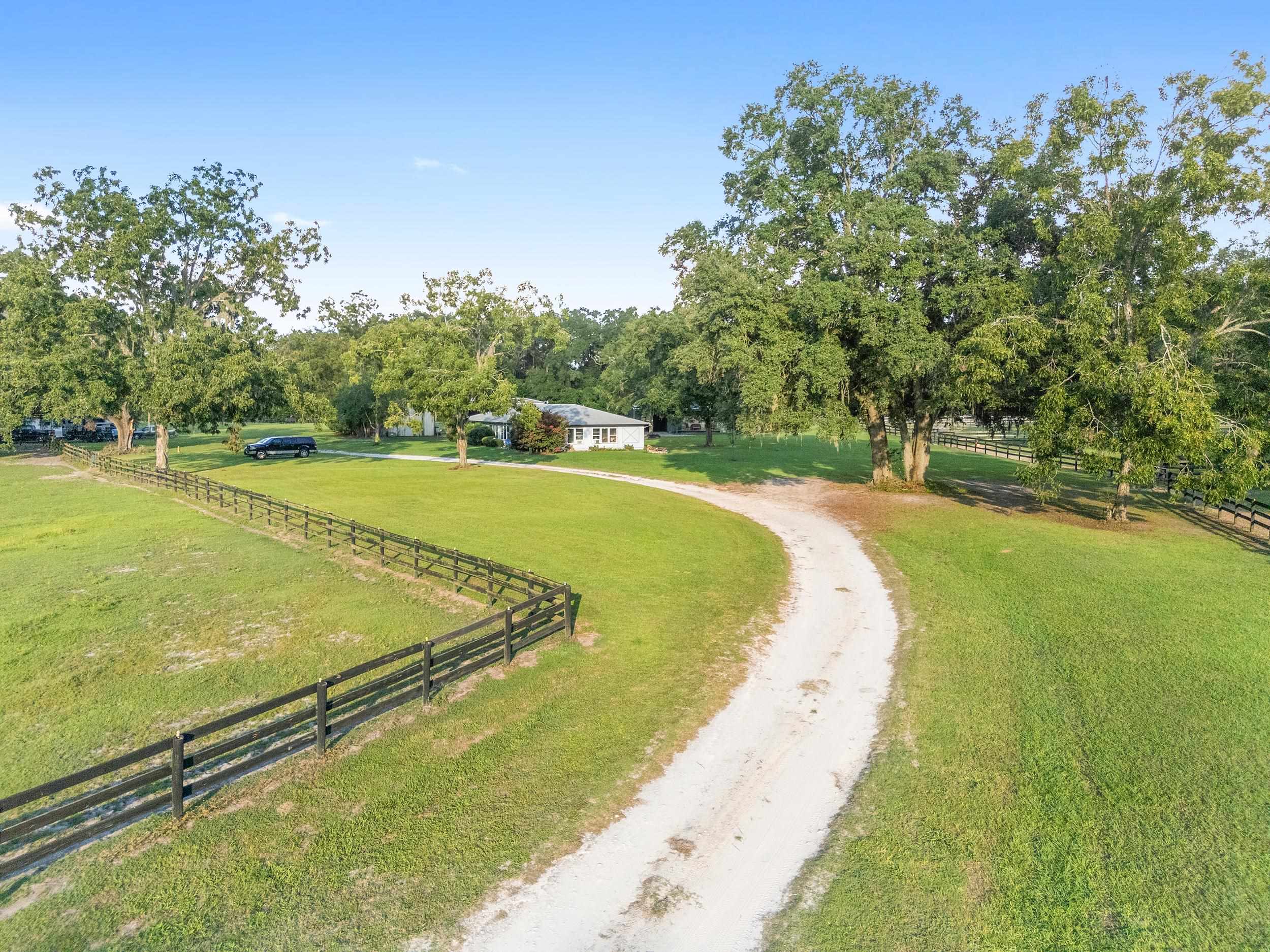 Image 15 of 93 For 16525 5th Place Sw