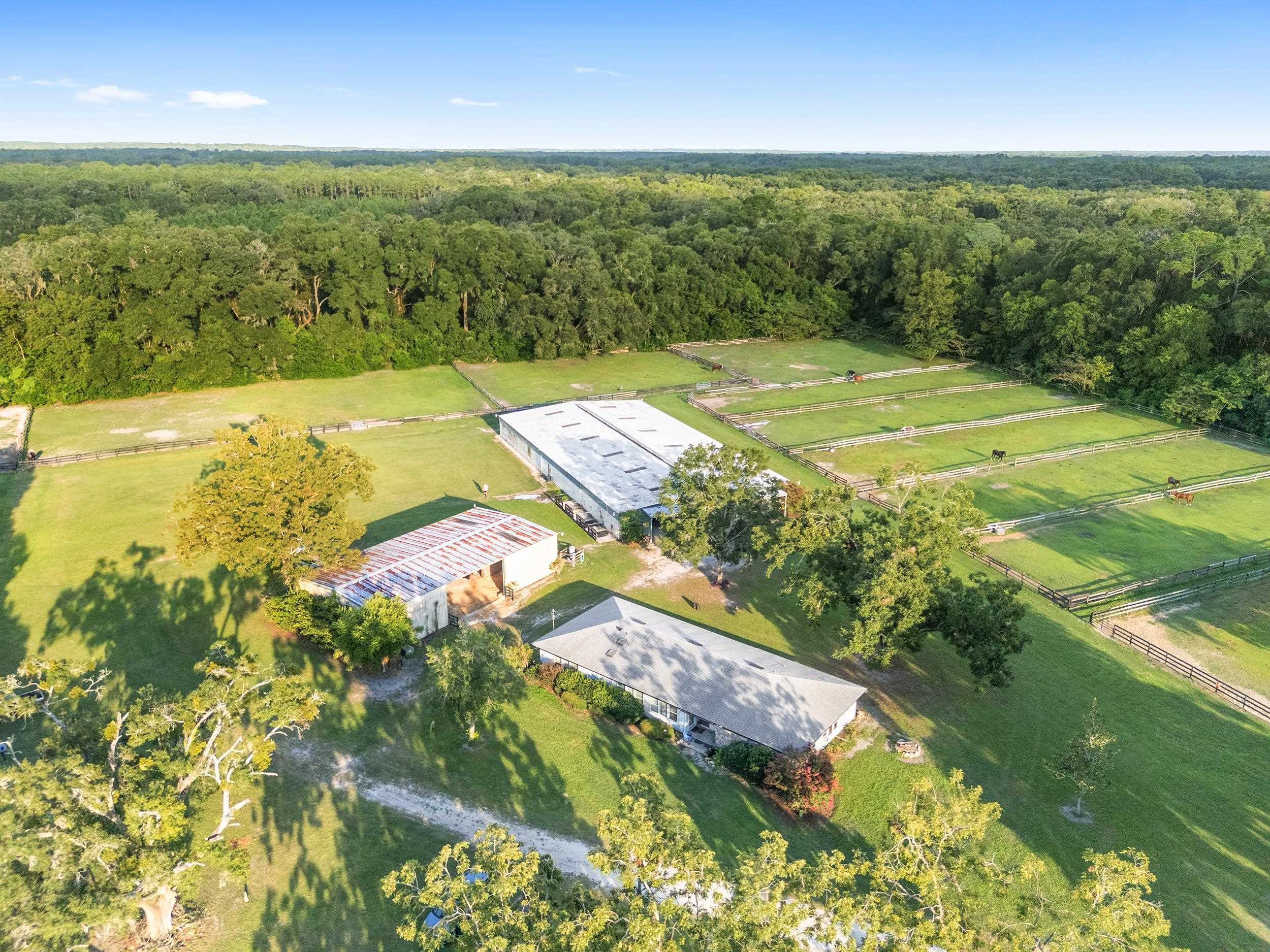 Image 18 of 93 For 16525 5th Place Sw