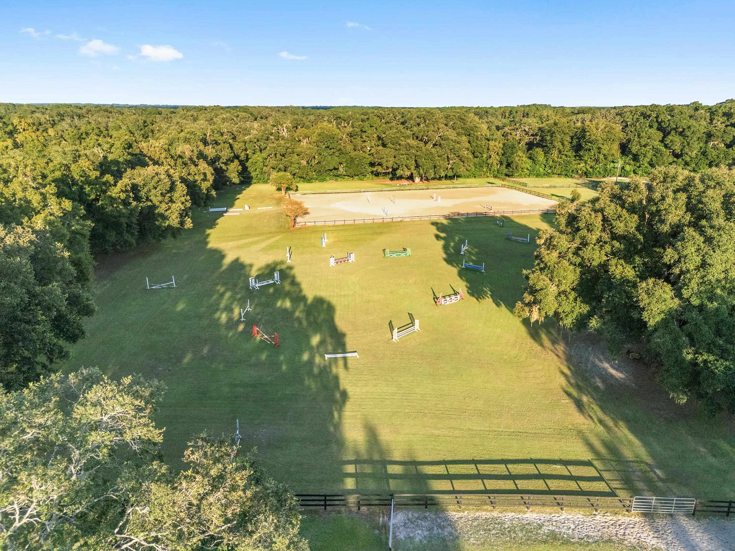 Image 49 of 93 For 16525 5th Place Sw