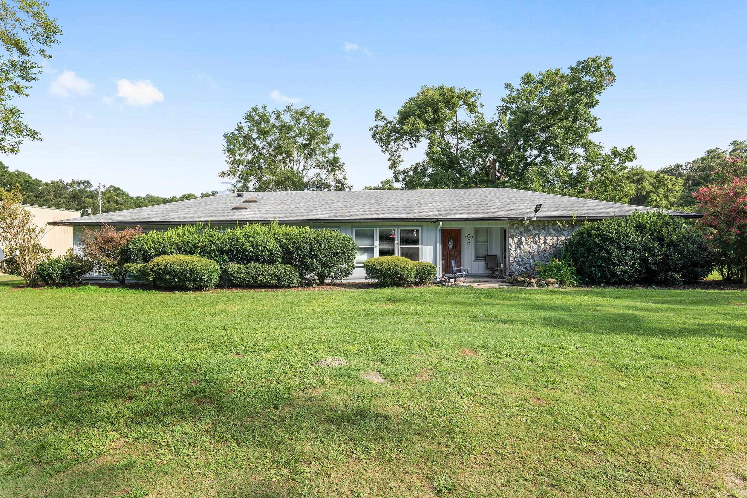Image 54 of 93 For 16525 5th Place Sw