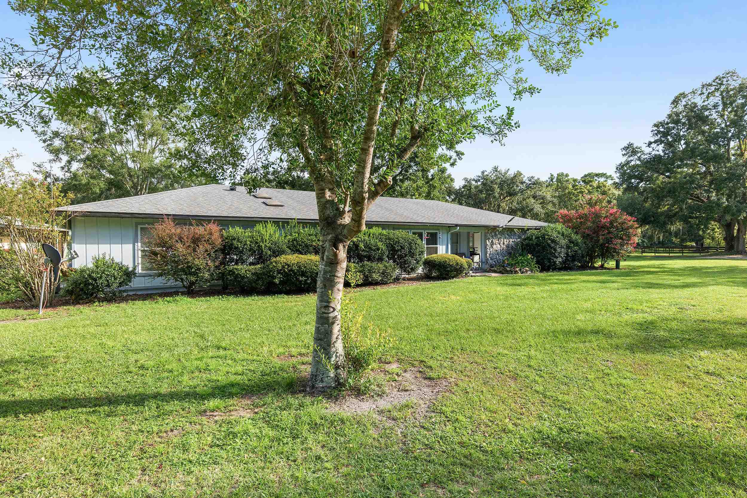 Image 55 of 93 For 16525 5th Place Sw