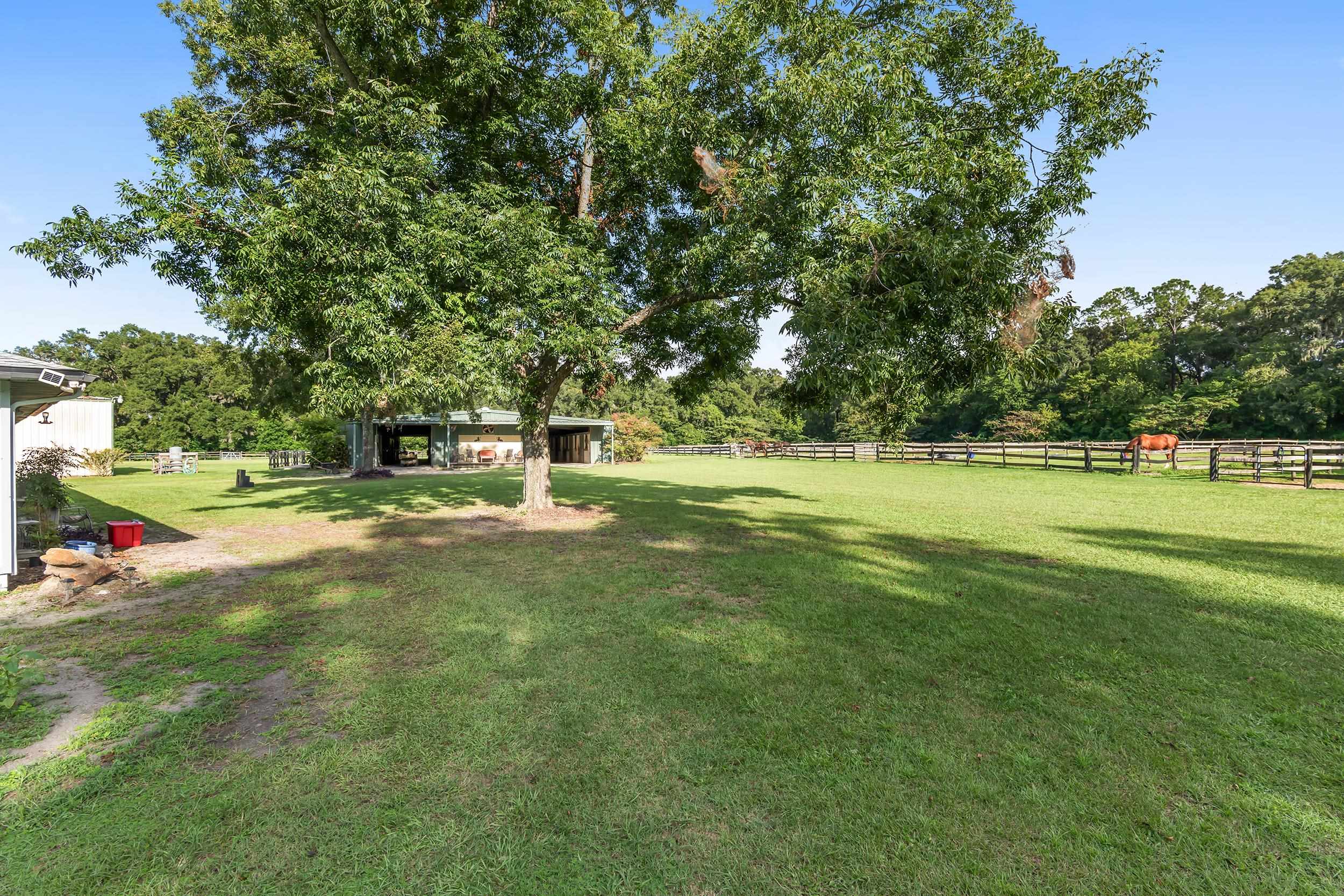 Image 61 of 93 For 16525 5th Place Sw