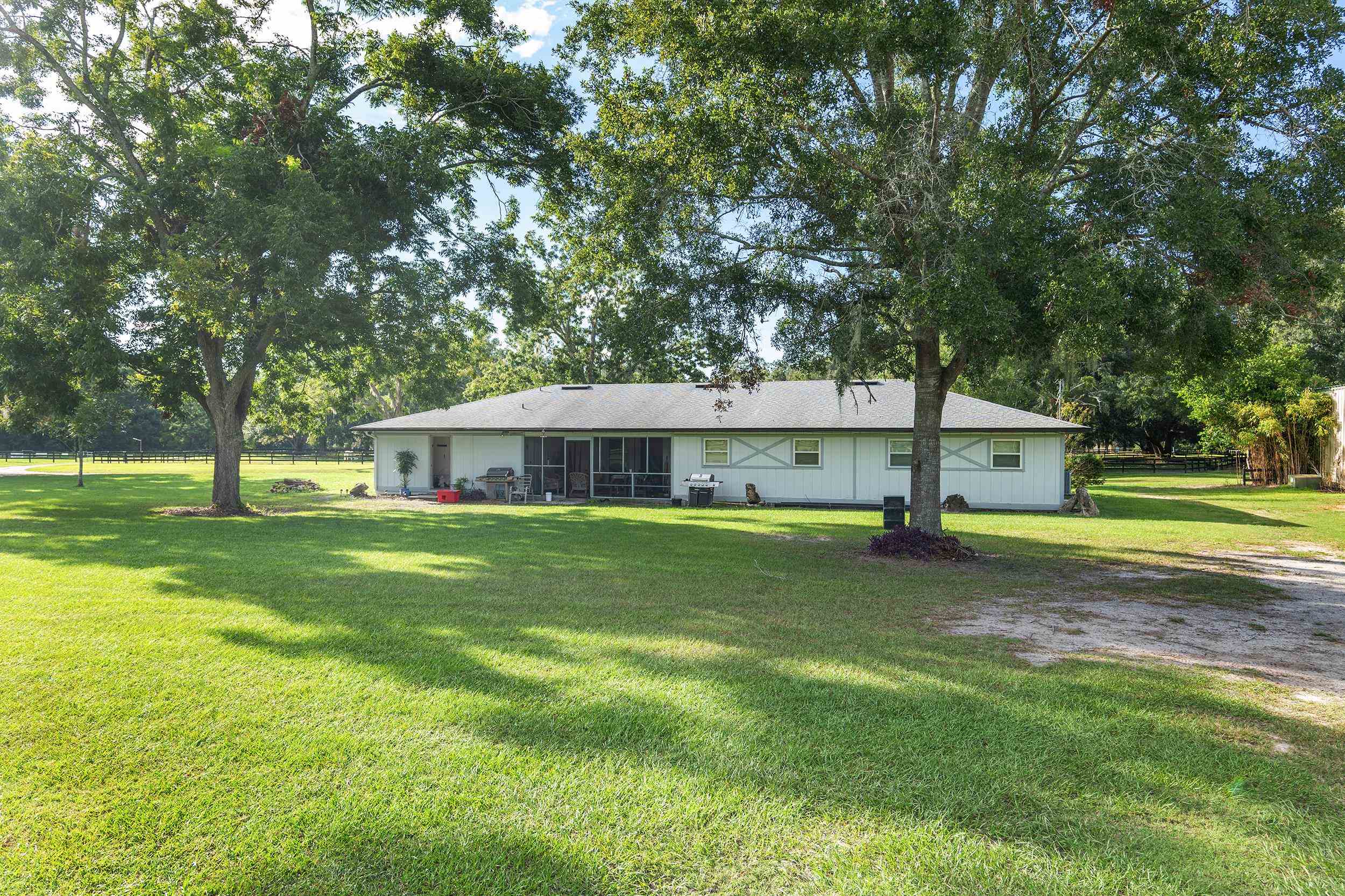 Image 66 of 93 For 16525 5th Place Sw