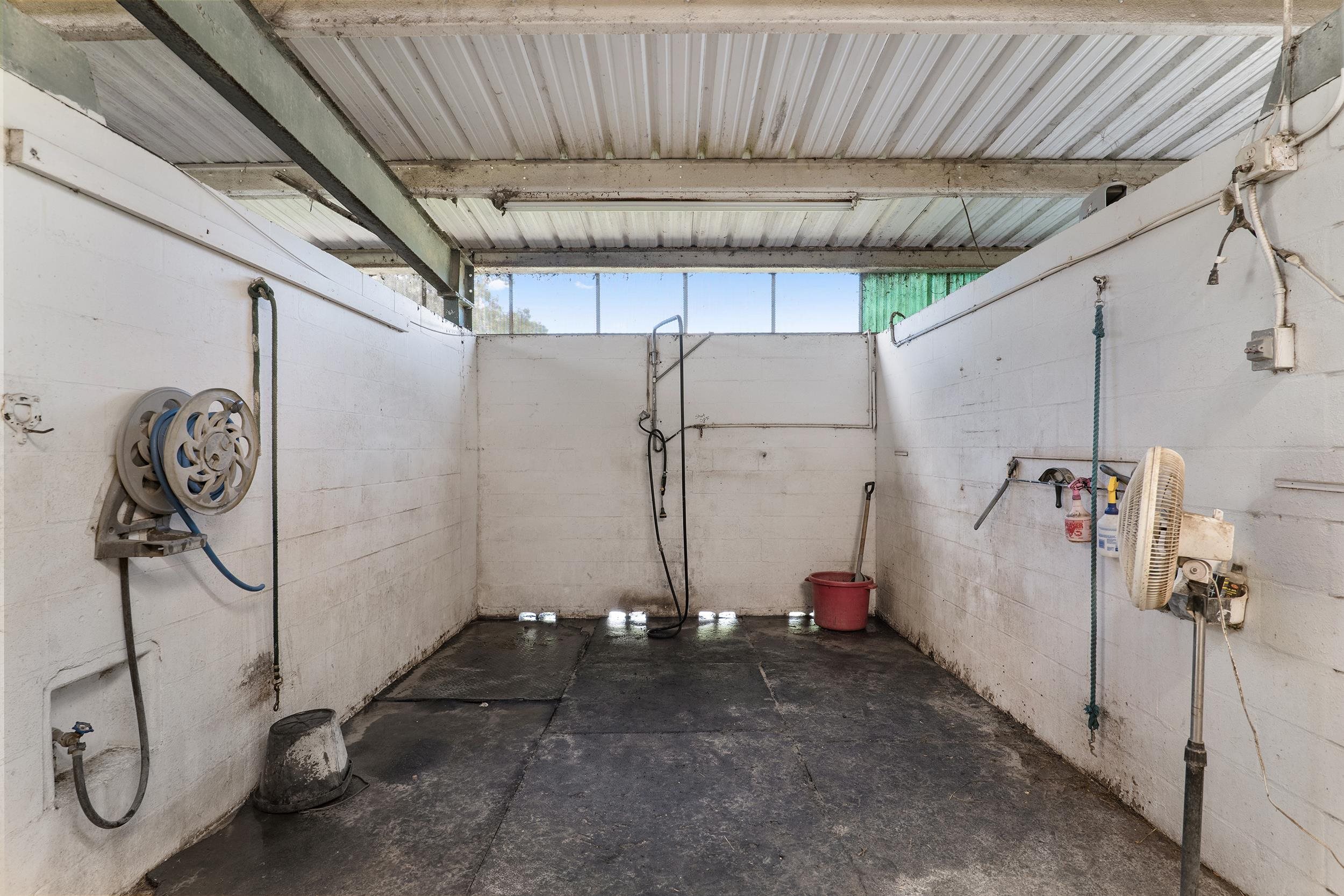Image 70 of 93 For 16525 5th Place Sw