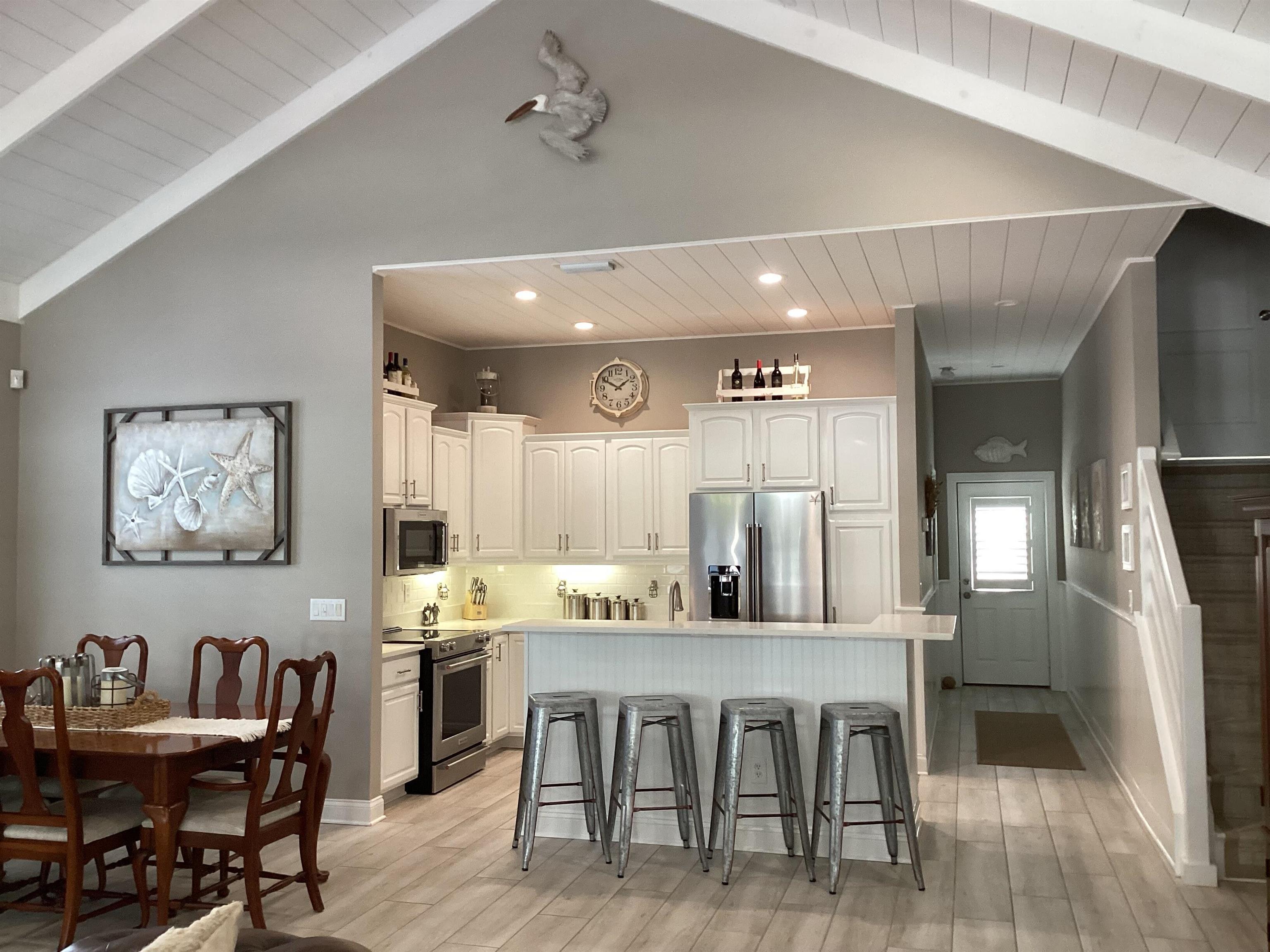 Image 6 of 38 For 776 Ocean Palm Way
