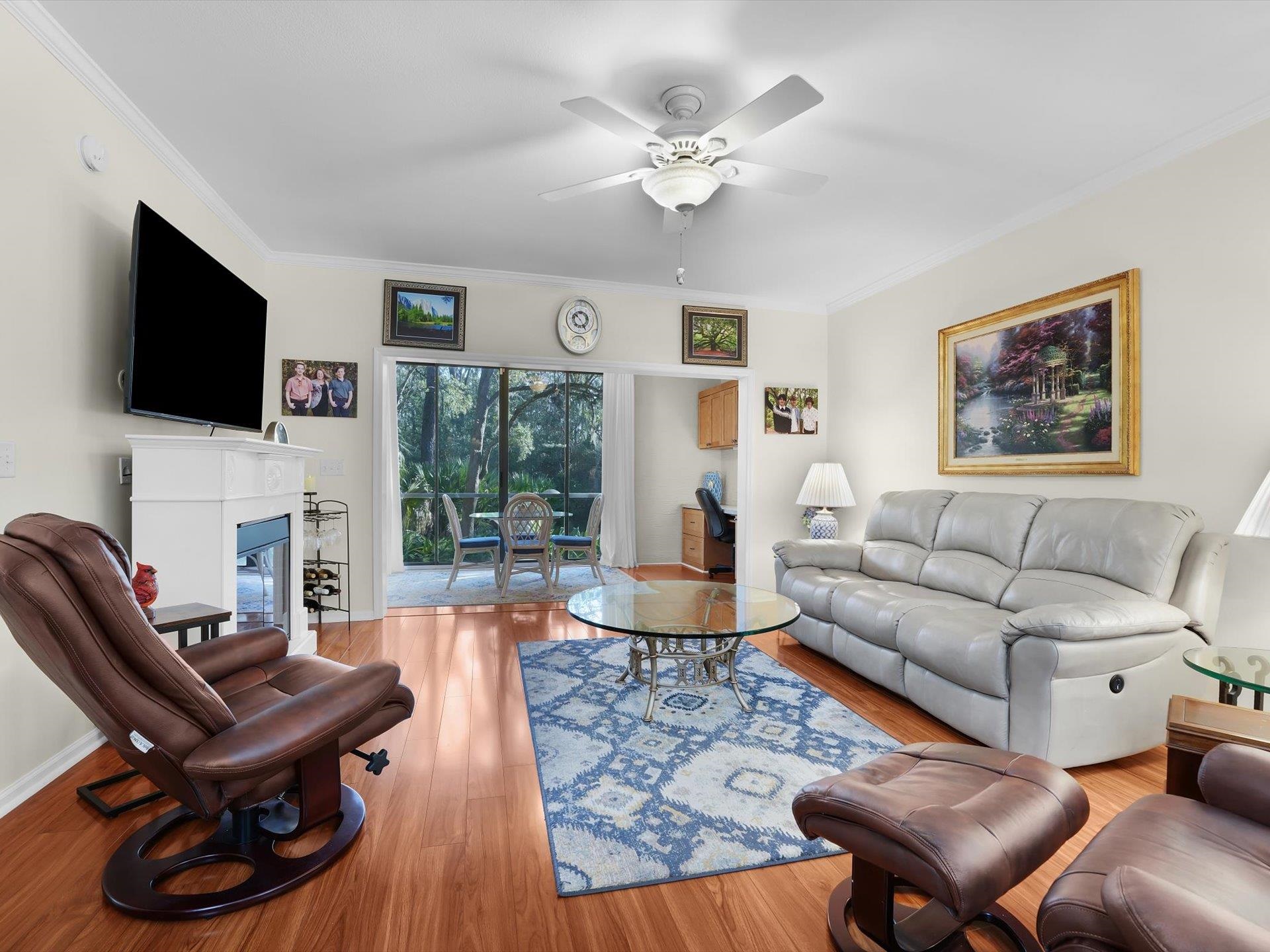 Image 13 of 49 For 4306 Serena Circle