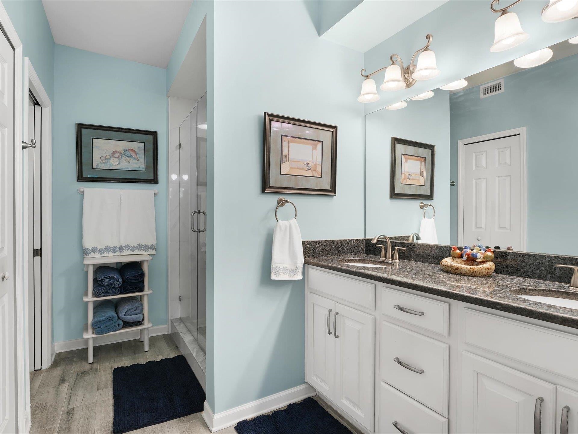 Image 20 of 49 For 4306 Serena Circle