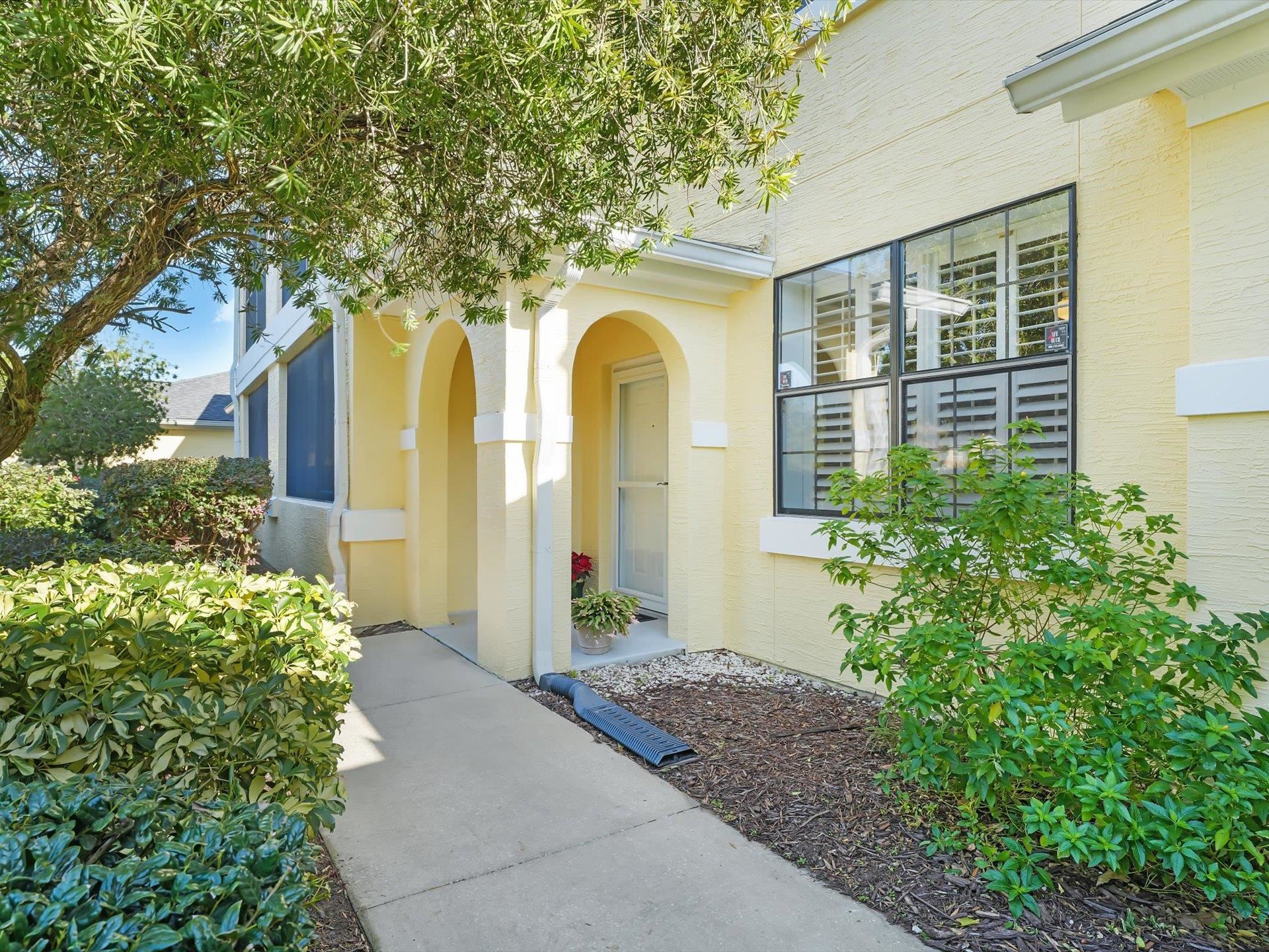 Image 4 of 49 For 4306 Serena Circle