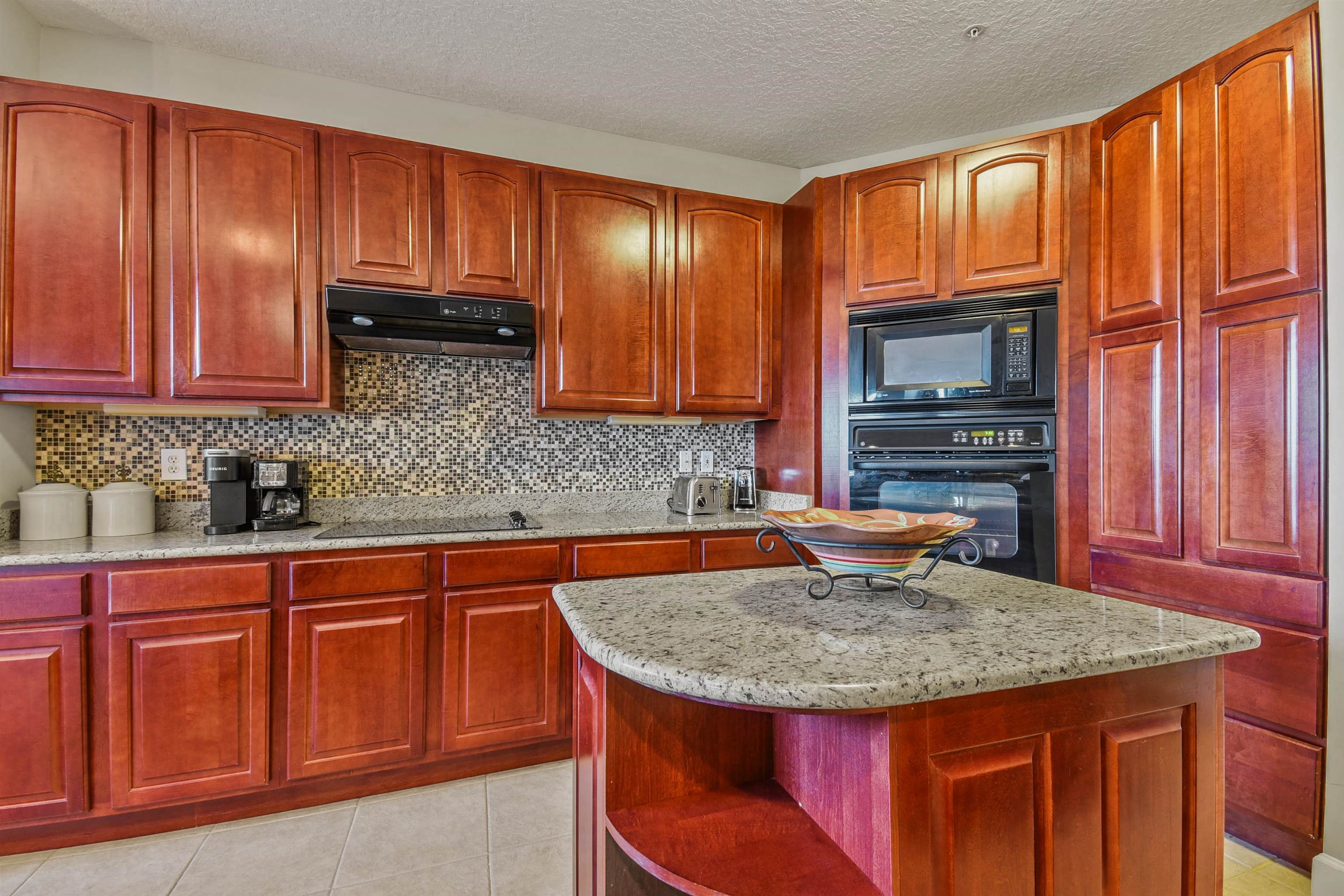 Image 8 of 29 For 315 Ocean Grande Dr S