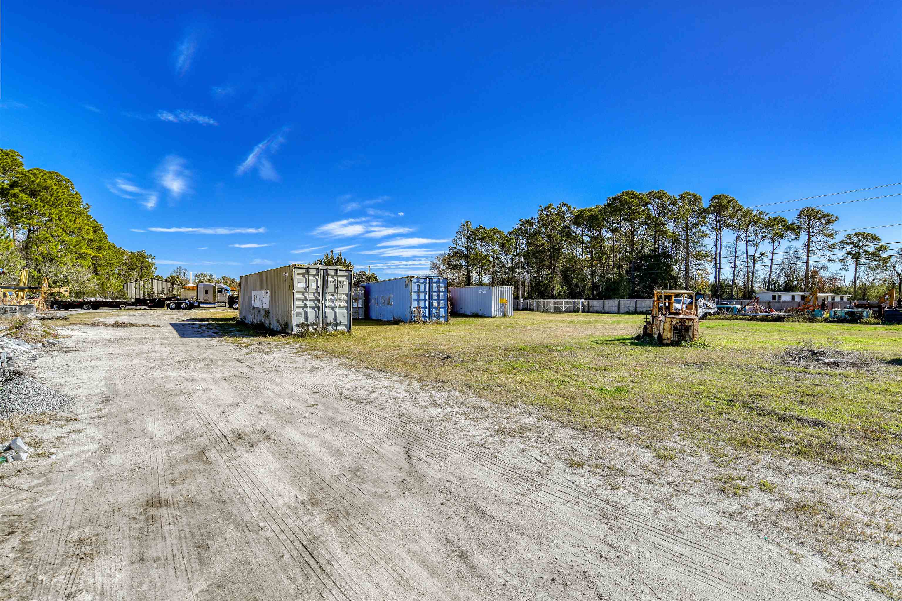 Image 9 of 19 For 1570-1590 Northwood Drive