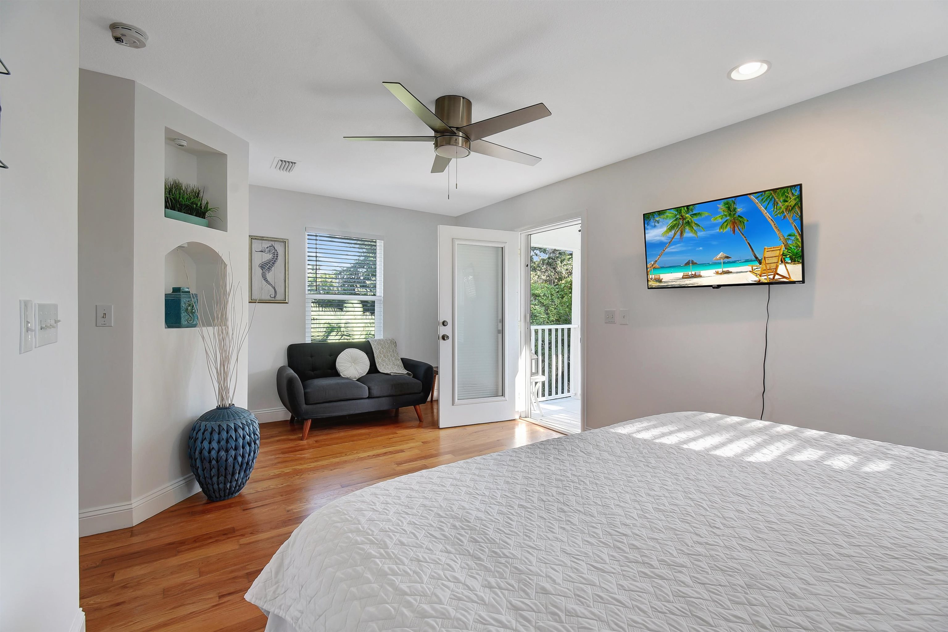 Image 18 of 31 For 3793 Flamingo St
