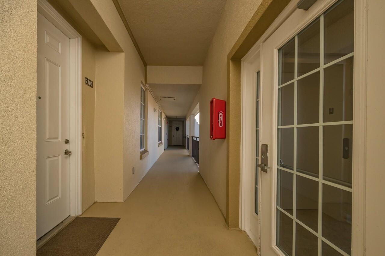 Image 10 of 65 For 150 Pantano Cay Blvd  2303