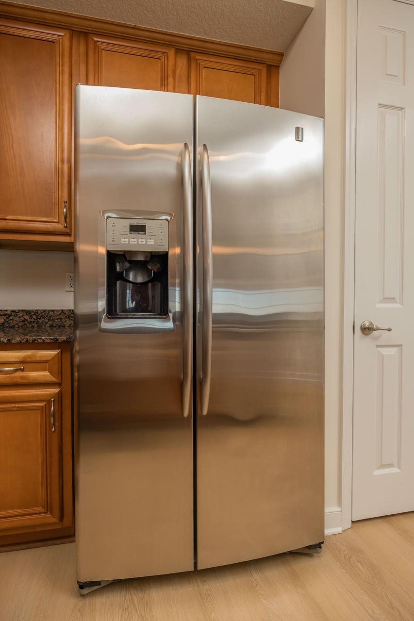 Image 17 of 65 For 150 Pantano Cay Blvd  2303