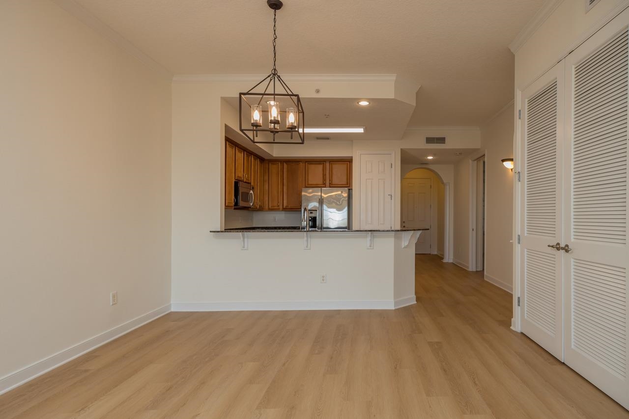 Image 21 of 65 For 150 Pantano Cay Blvd  2303