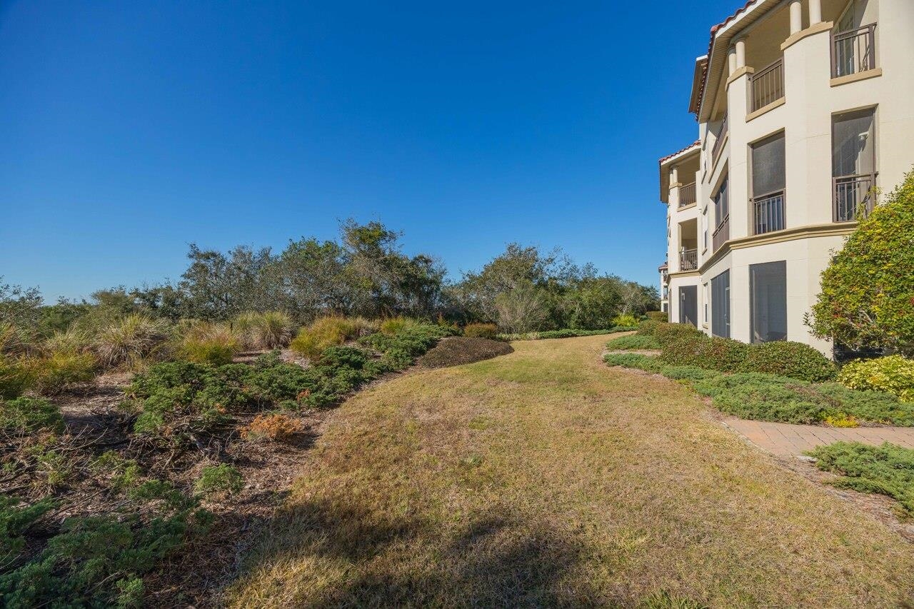 Image 3 of 65 For 150 Pantano Cay Blvd  2303