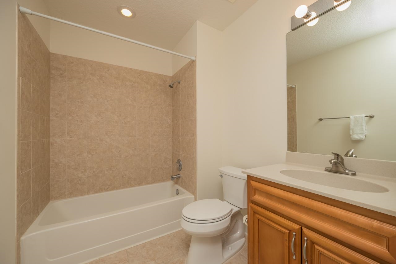 Image 40 of 65 For 150 Pantano Cay Blvd  2303