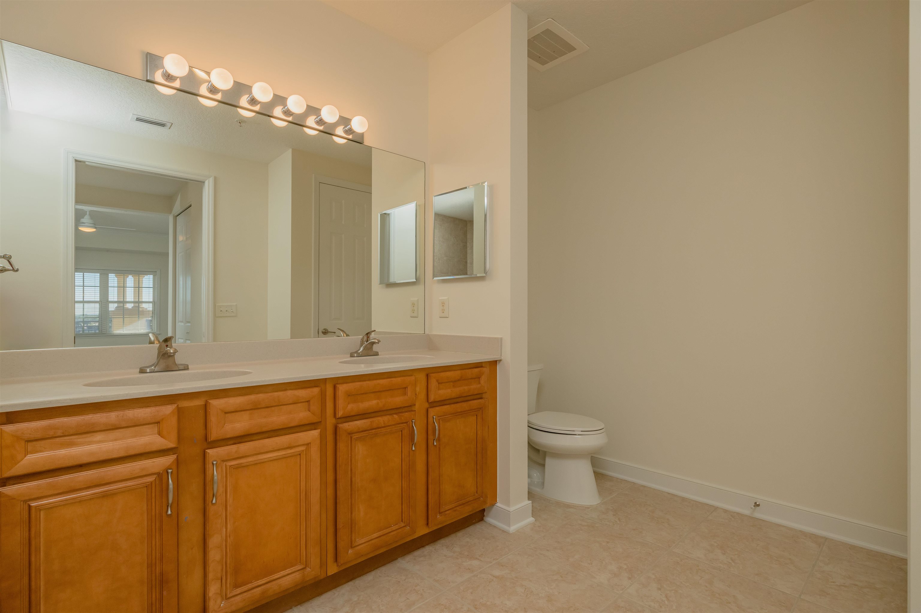 Image 64 of 65 For 150 Pantano Cay Blvd  2303
