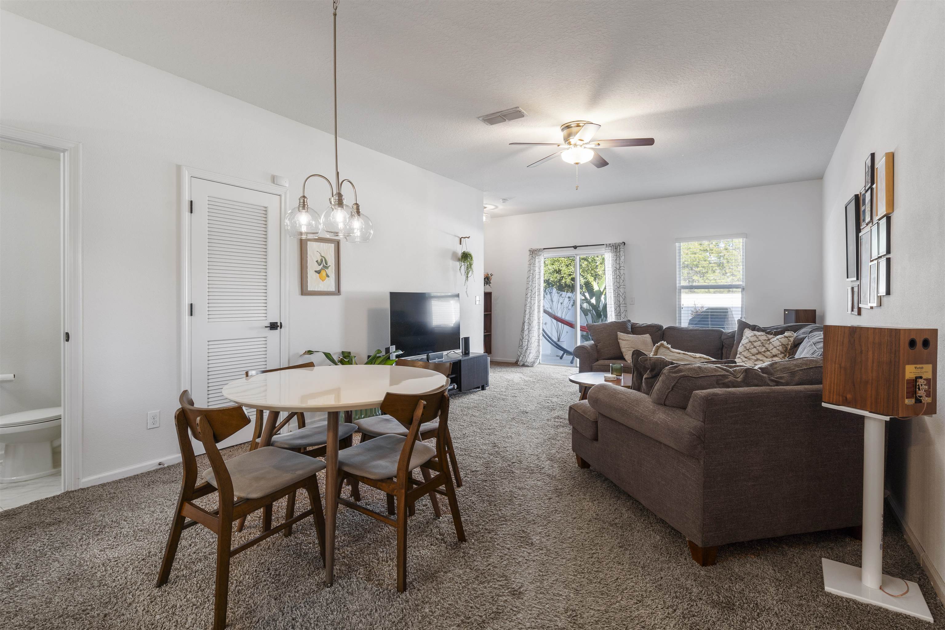 Image 6 of 38 For 195 Whitland Way