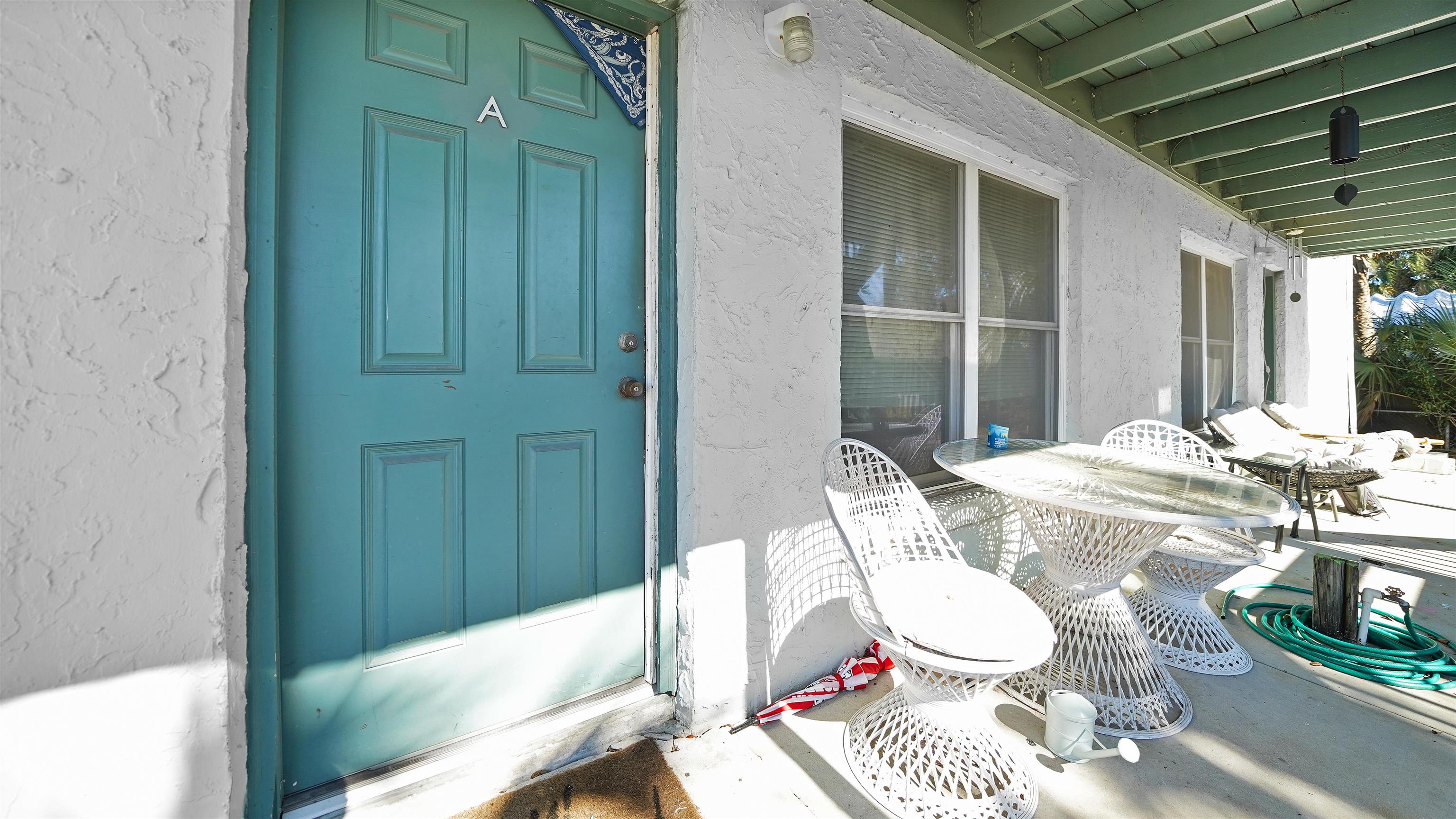 Image 32 of 59 For 208 Arricola Avenue