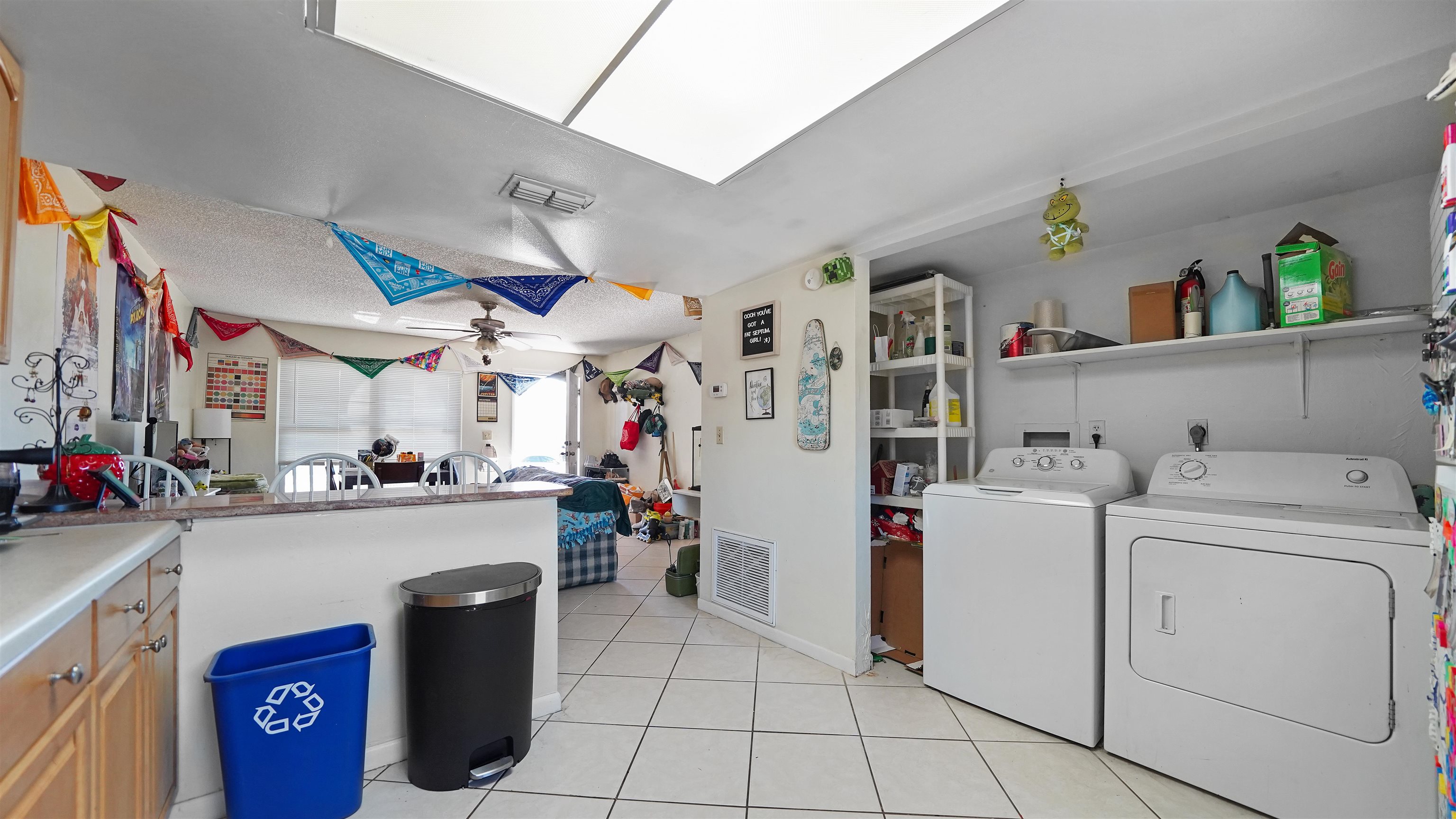 Image 41 of 59 For 208 Arricola Avenue
